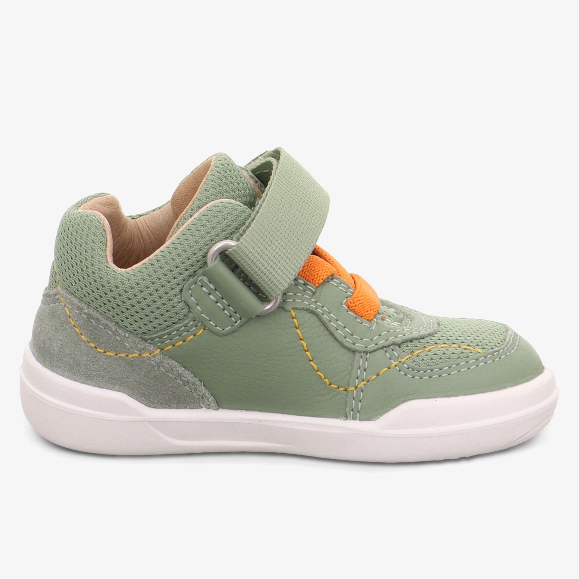 Bequemer multifunktionaler Schuh mit atmungsaktivem Material und sicherem Klettverschluss seitlich gezeigt