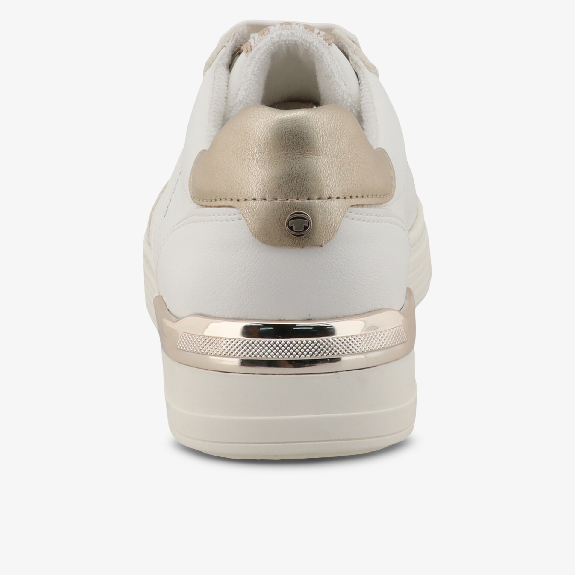 Weißer Sneaker mit metallic Details an Ferse und Sohle in klarer Rückansicht, sportlich und modern