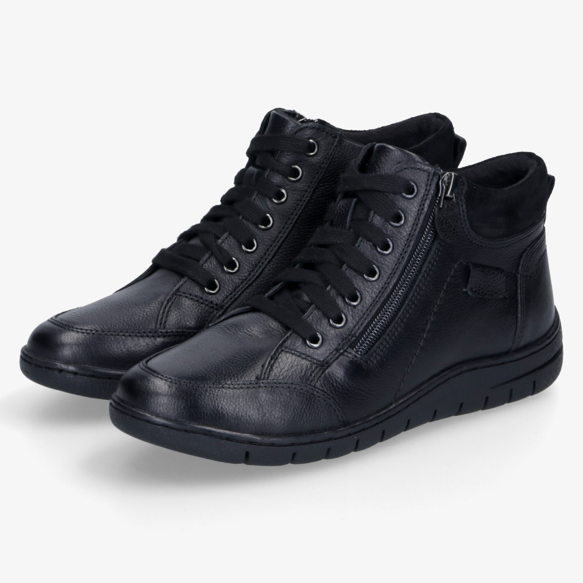 Sportliche schwarze Ledersneaker mit seitlichem Reißverschluss und rutschfester Sohle für optimalen Tragekomfort