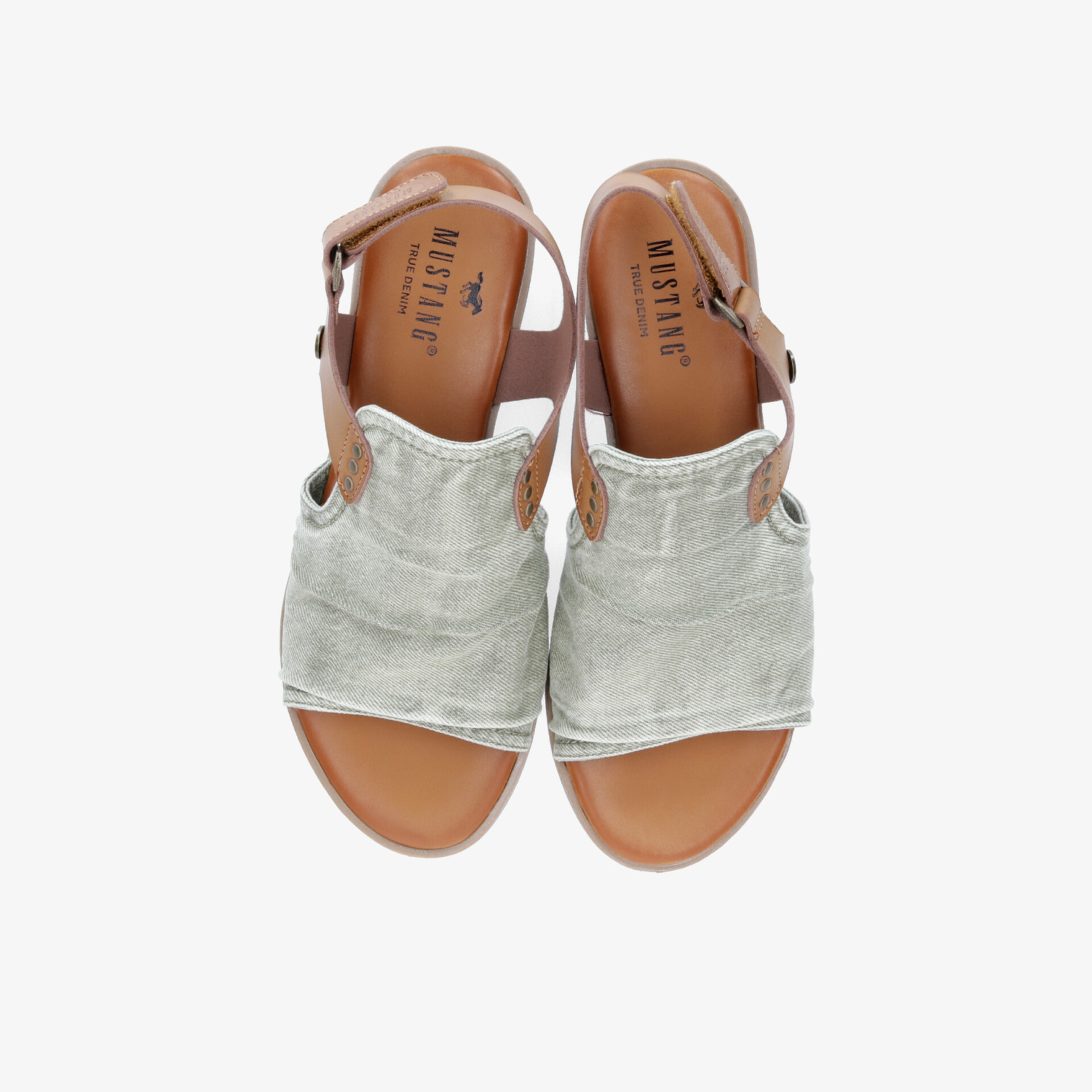 Bequeme, offene Sandalen mit verstellbarem Riemen und weichem Fußbett für lockeren Sommerkomfort