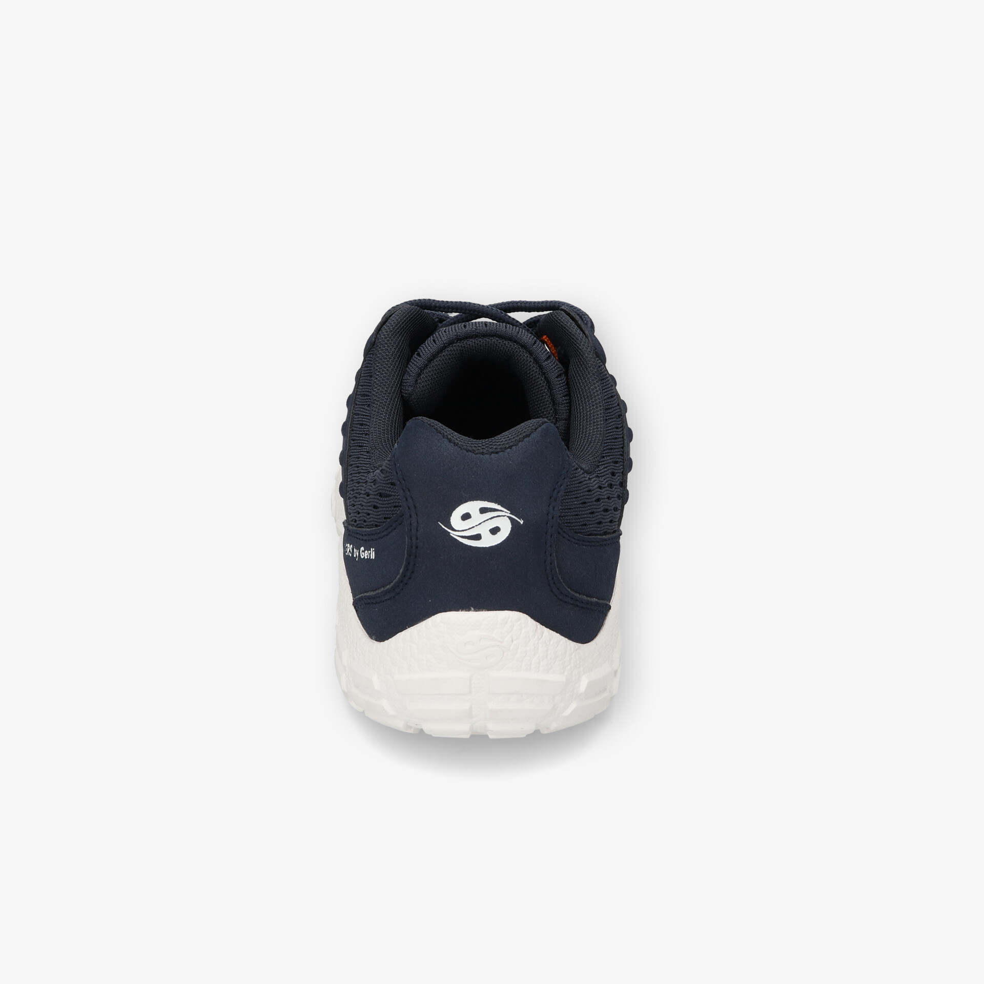 Rückansicht eines schwarzen Sportschuhs mit weißer rutschfester Sohle und komfortablem Design