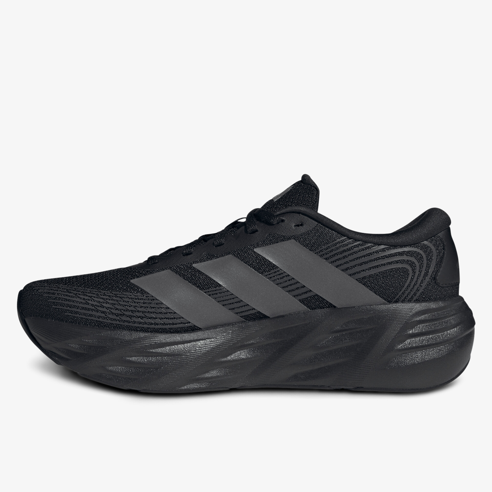 Leichter schwarzer Laufschuh mit gedämpfter Sohle und atmungsaktivem Material in moderner Optik