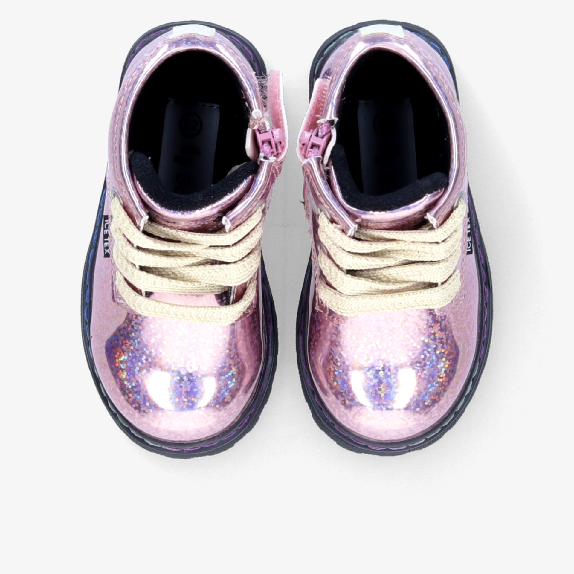 Glitzernde rosa Kinderschuhe mit robustem Design und gepolsterten Innensohlen, perfekt für aktive Kinder
