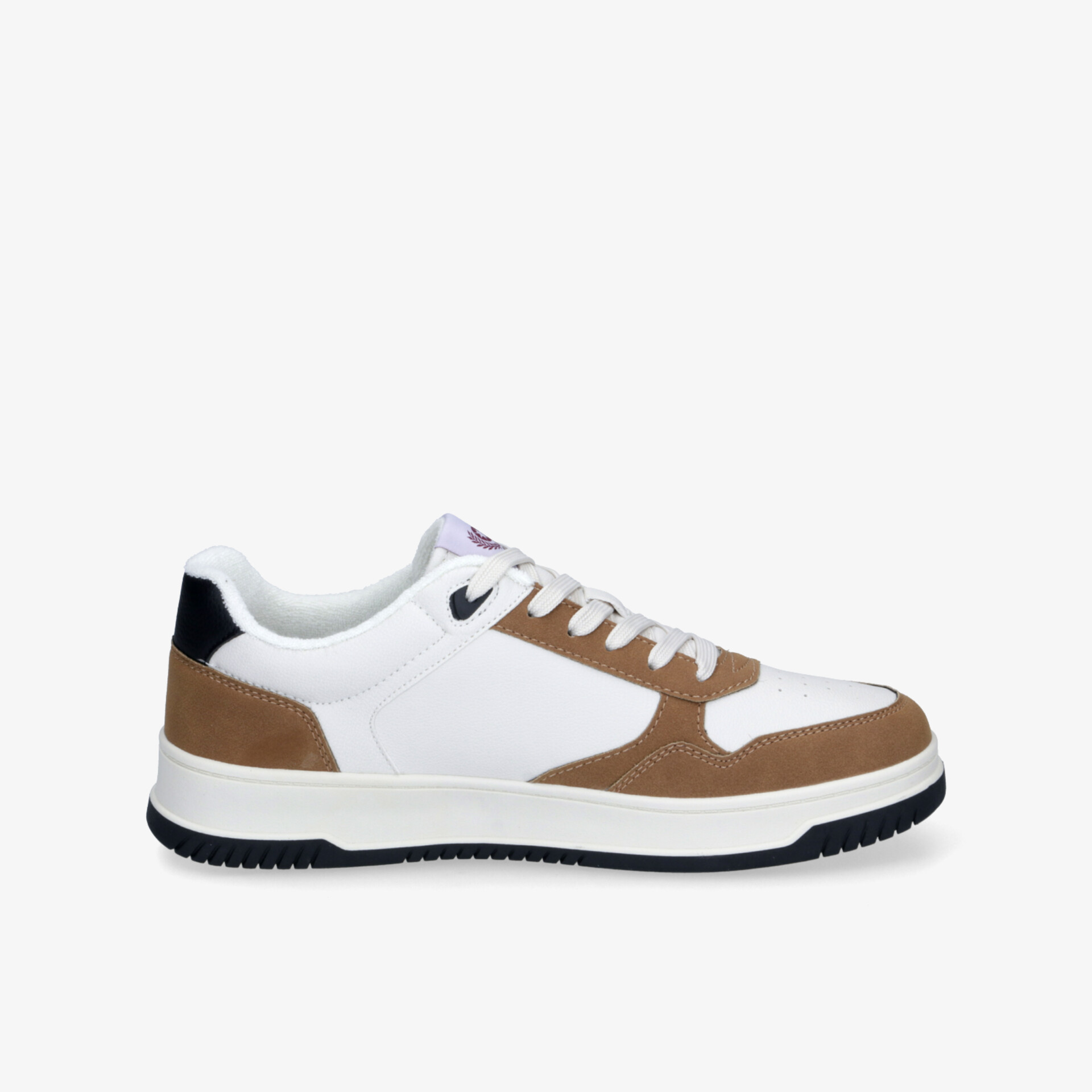 Leichter, bequemer Sneaker mit guter Dämpfung und robustem Profil, ideal für sportliche Aktivitäten