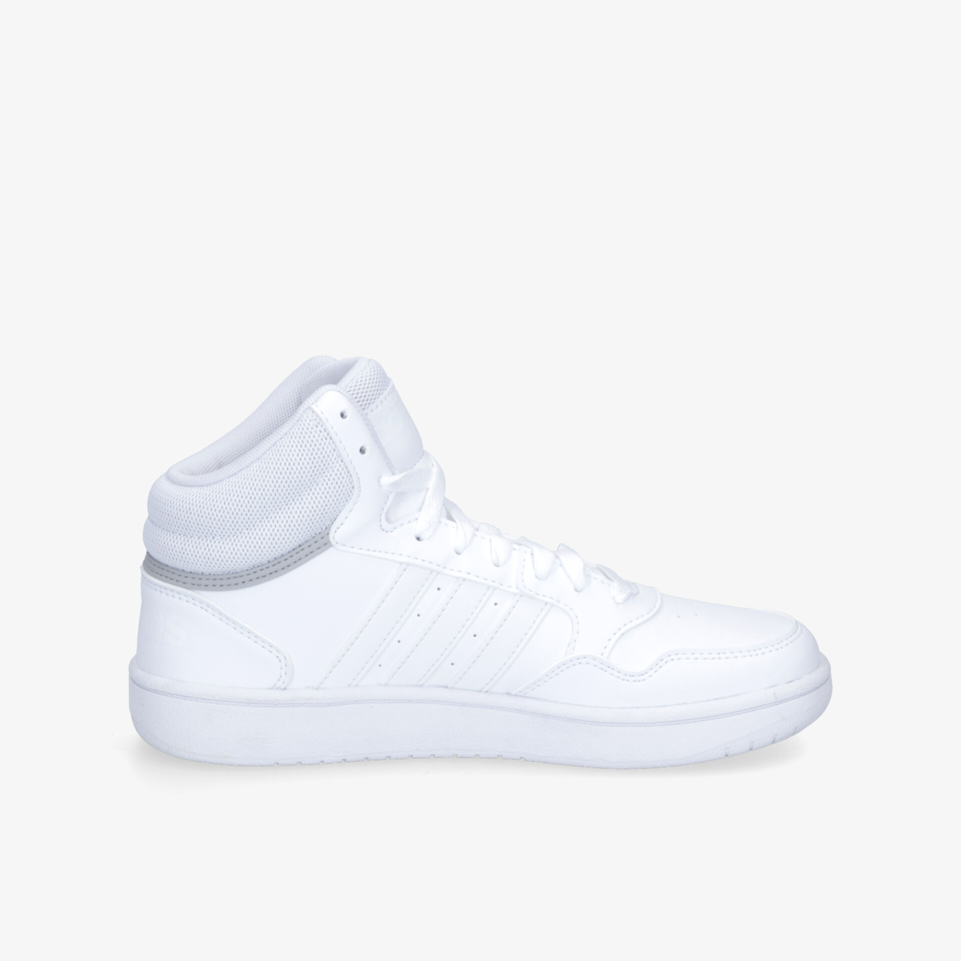 Moderner weißer Sneaker mit hohem Schaft und bequemer Passform, seitliche Ansicht, sportliches Design