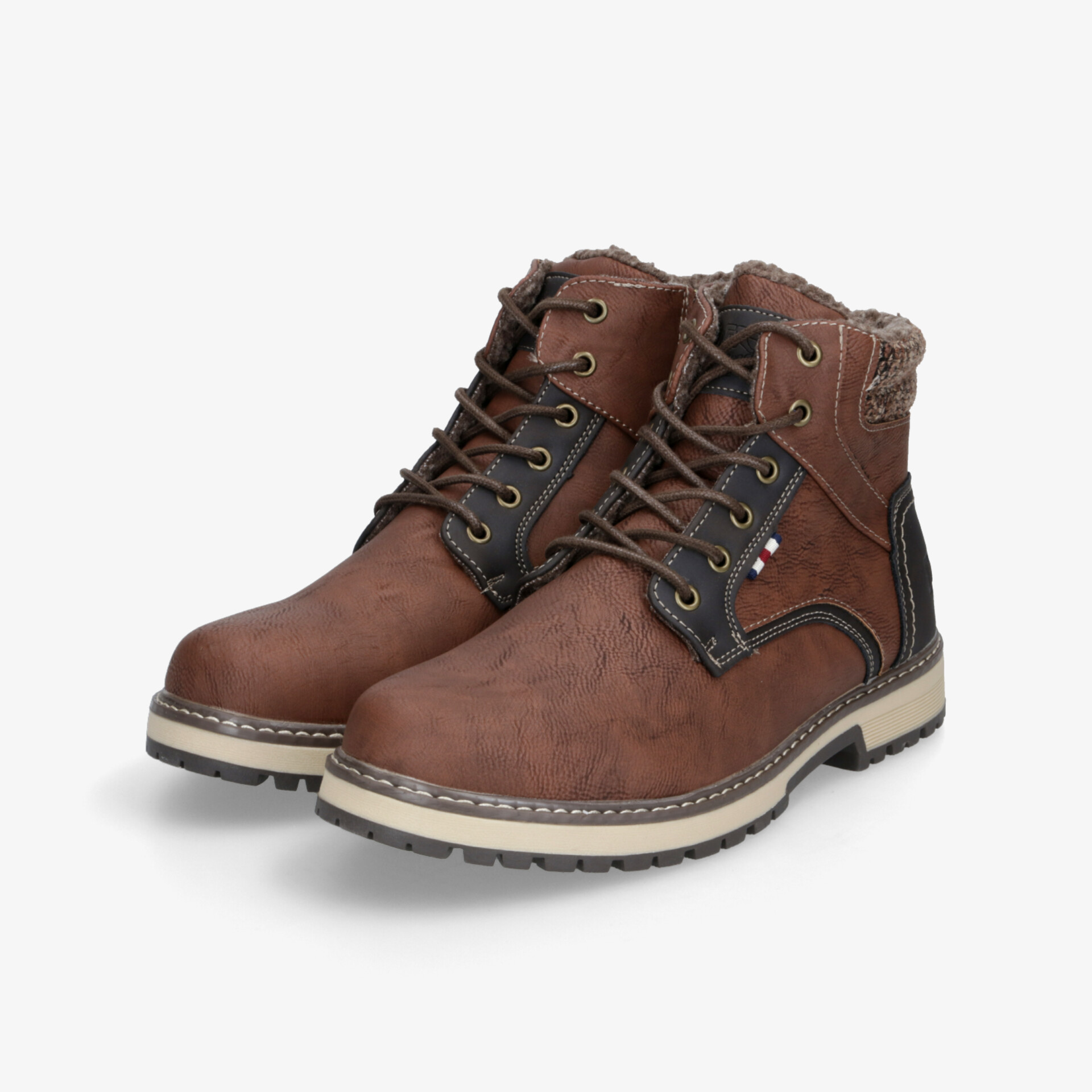 Robuste braune Winterstiefel mit warmem Innenfutter und rutschfester Sohle, schnürbar und komfortabel