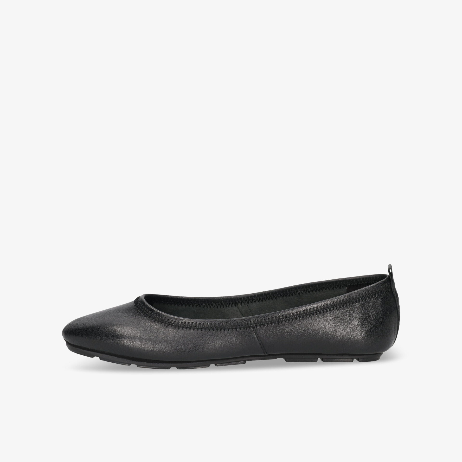 Schwarzer klassischer Ballerina mit flacher, rutschfester Sohle und elegantem, weichem Material seitlich abgebildet