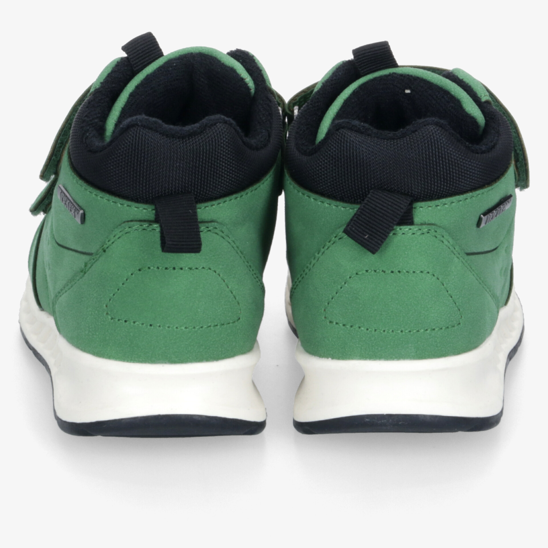 Rückansicht grüner Sneaker mit gepolstertem Schaft, stabiler Ferse und rutschfester Sohle, sportlich und bequem