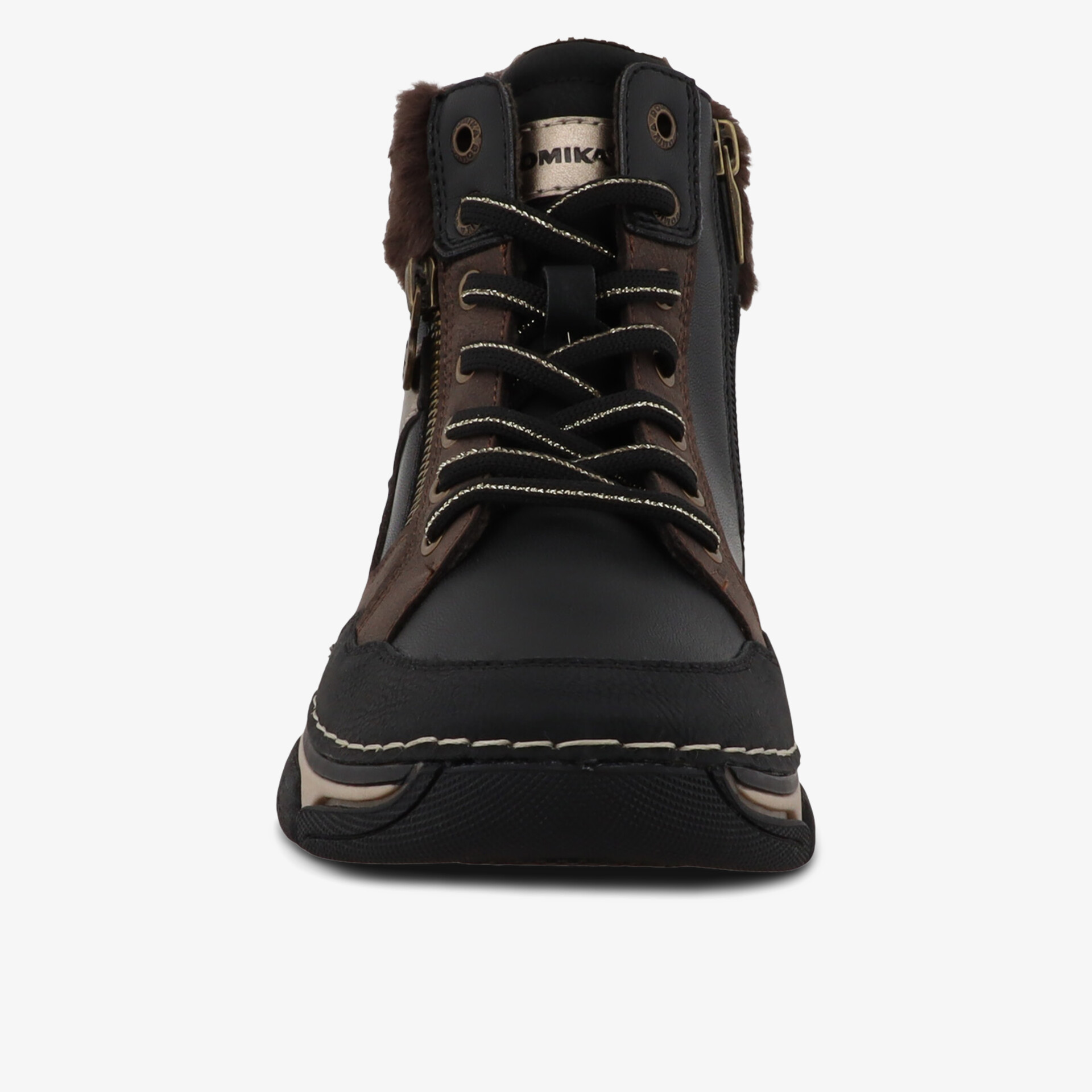 Robuster Schuh mit stabiler Schnürung und wetterfestem Obermaterial für sicheren Halt