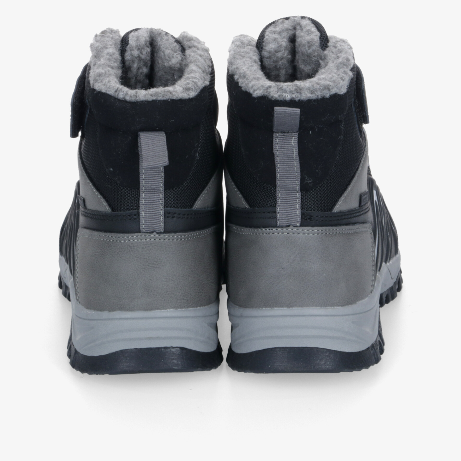 Robuste, warme Winterstiefel mit bequemer Fütterung und rutschfester Sohle für hervorragenden Komfort.