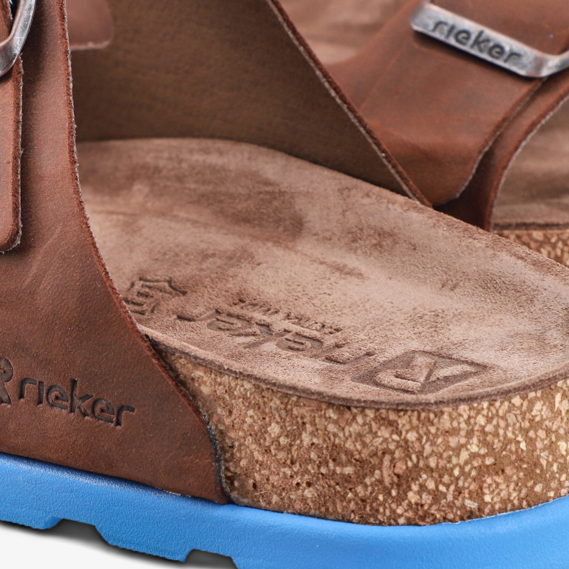 Detailansicht bequemes Fußbett aus Leder mit Korksohle und rutschfestem Profil