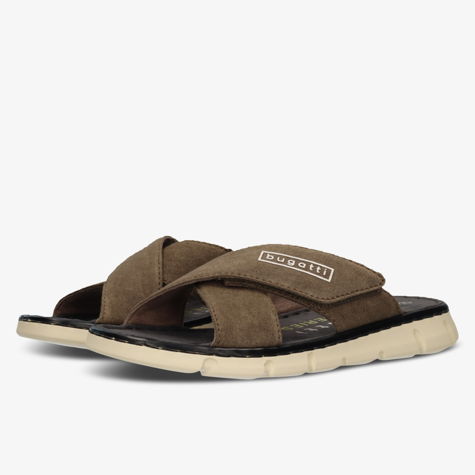 Klassische Sandalen mit bequemer Passform und robuster Sohle für vielseitige Freizeitaktivitäten