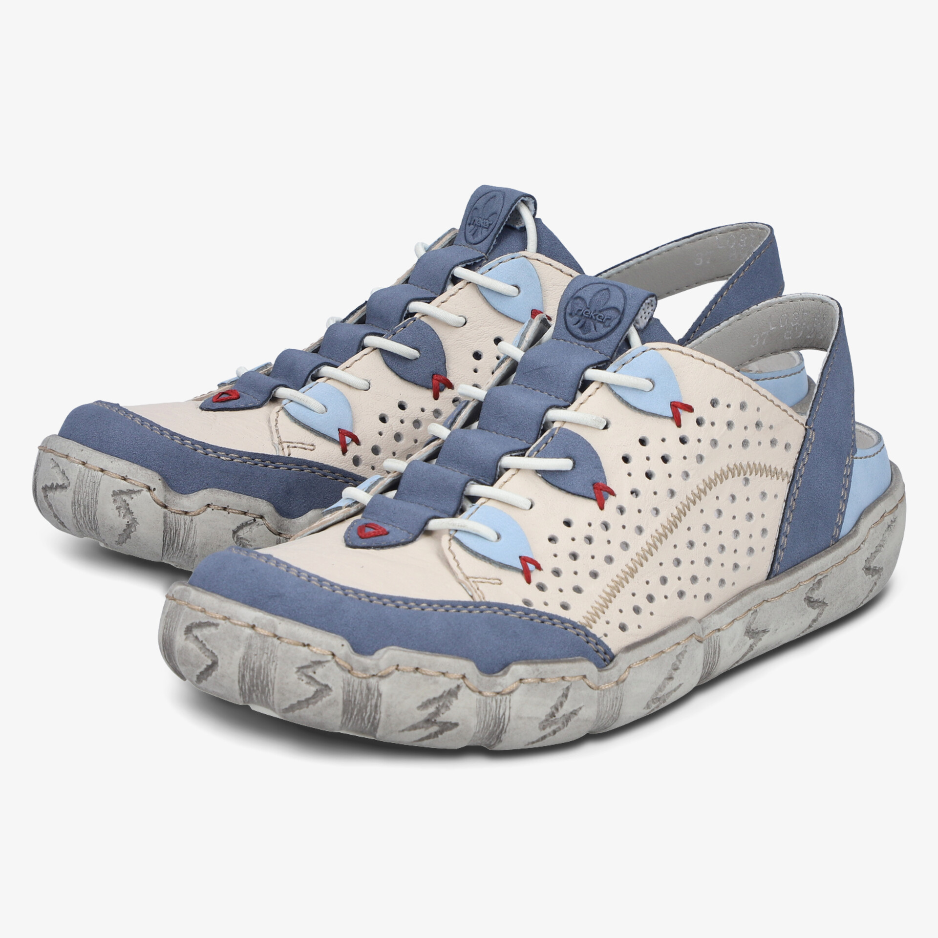 Bequeme, leichte Sommerschuhe mit flexibler Sohle und atmungsaktivem perforiertem Obermaterial in modernem Design