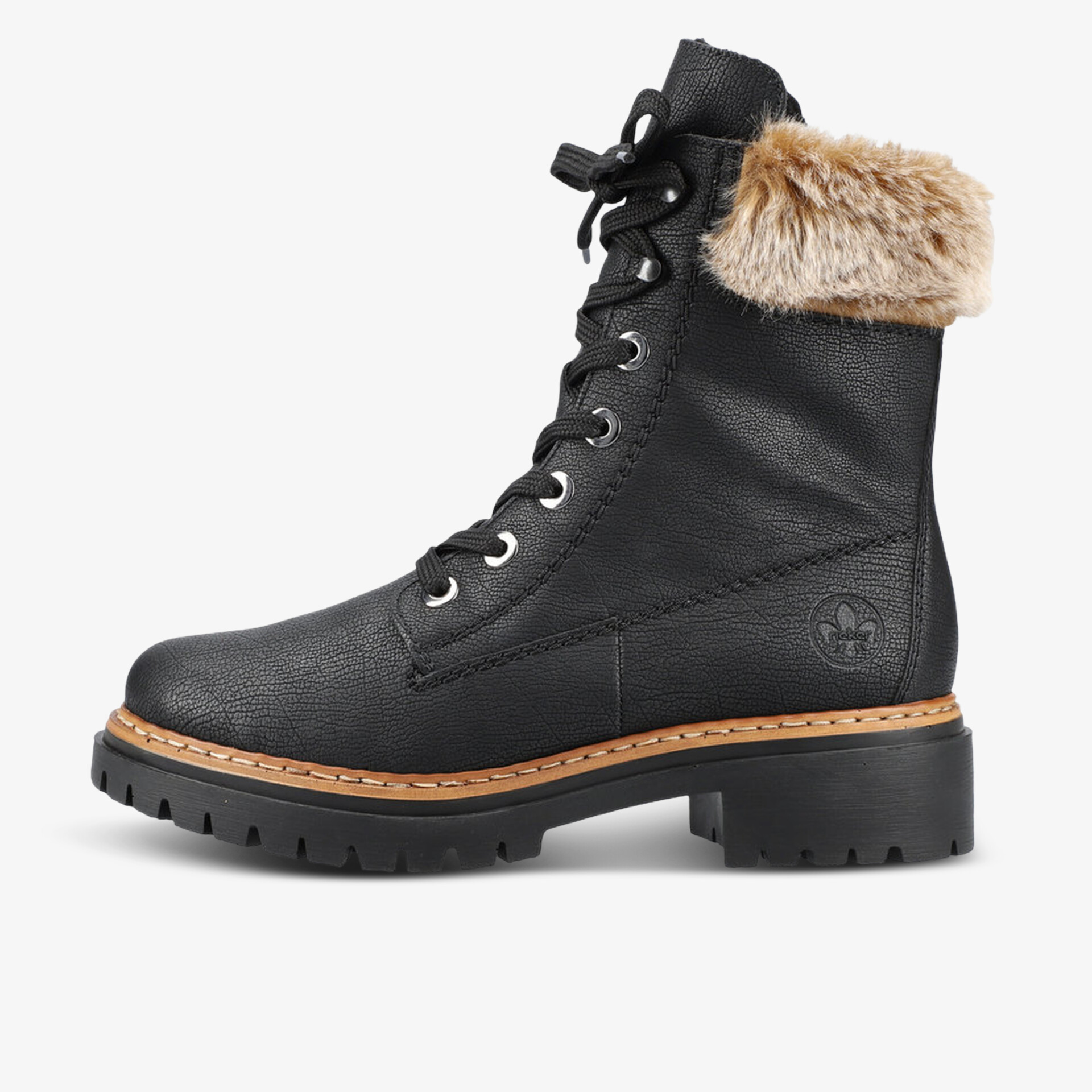 Schwarzer Winterstiefel mit warmem Fellkragen, seitlicher Ansicht, rutschfeste Profilsohle und Schnürung