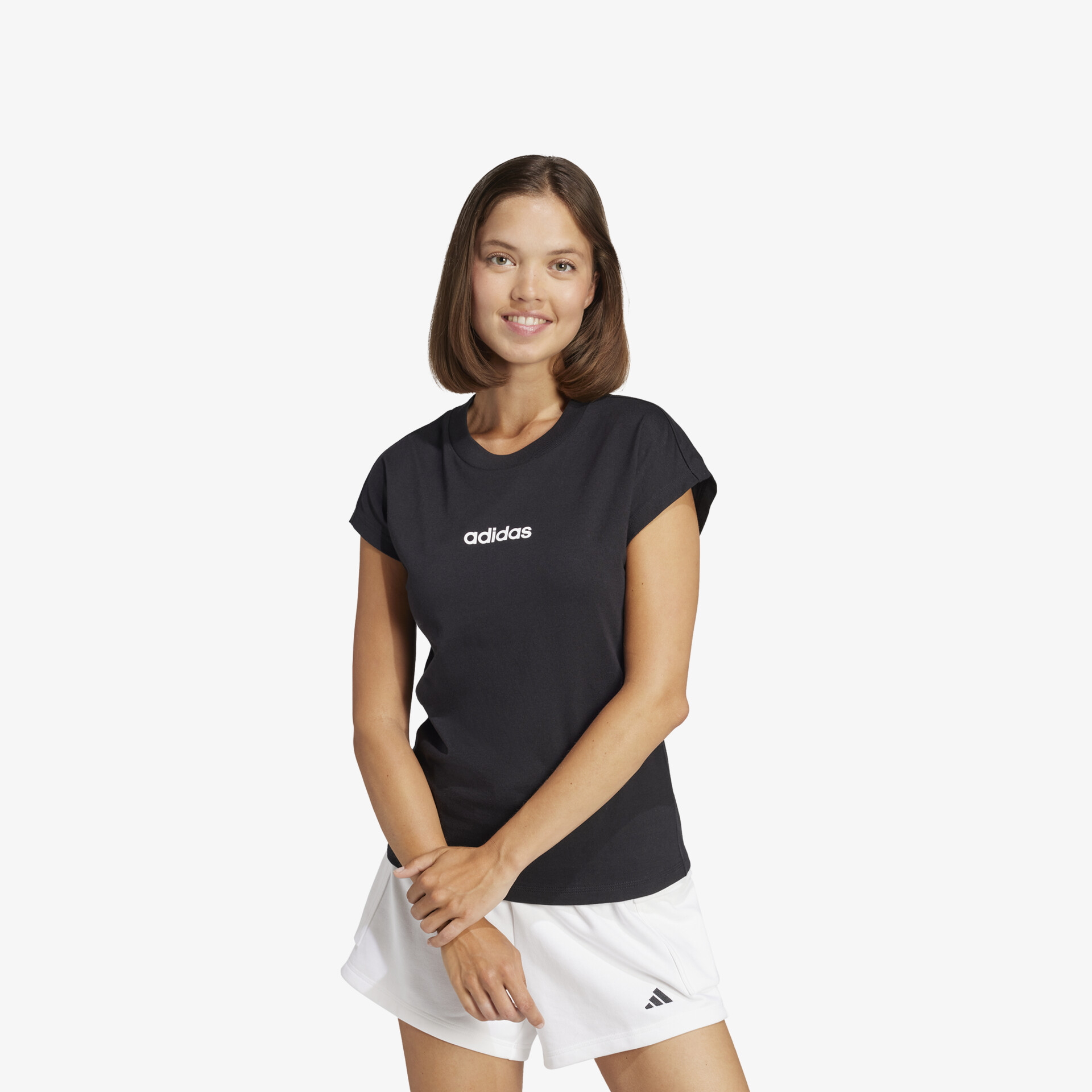 Sportliches schwarzes T-Shirt mit weißem Logo, kurzärmlig, bequem und modern geschnitten