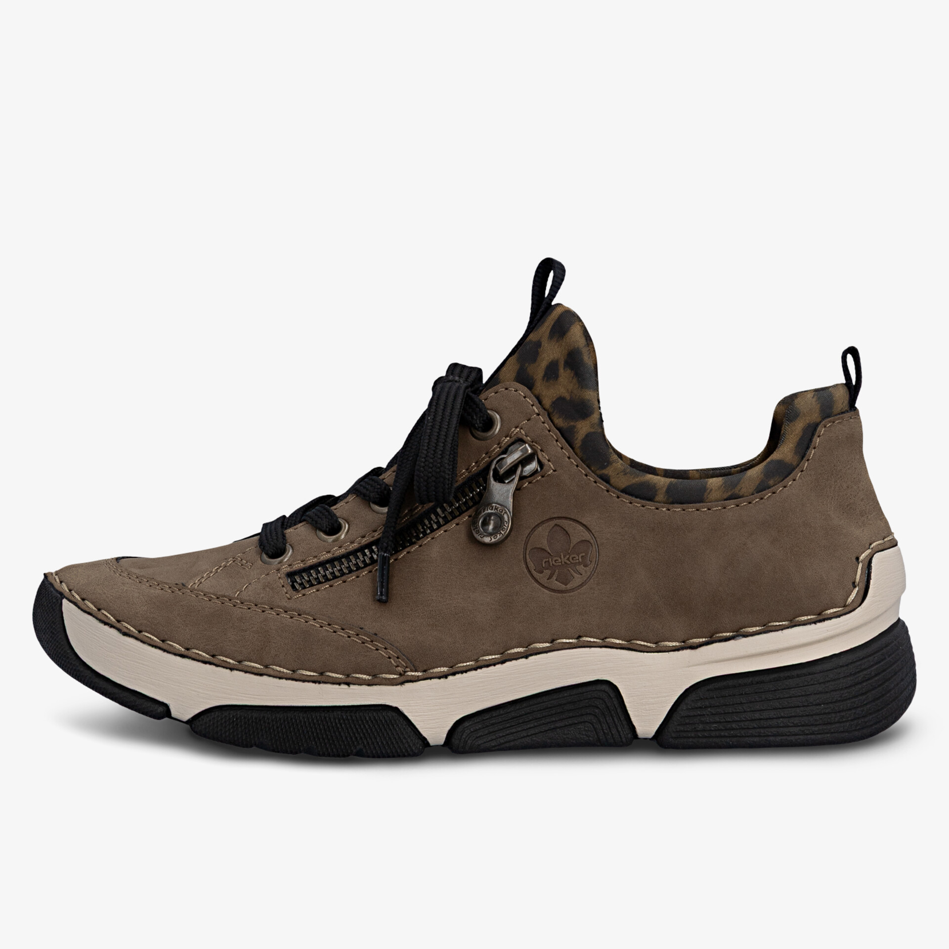 Bequemer brauner Schuh mit Reißverschluss und Schnürung, stabile schwarze Sohle, leopard Muster innen, seitliche Ansicht