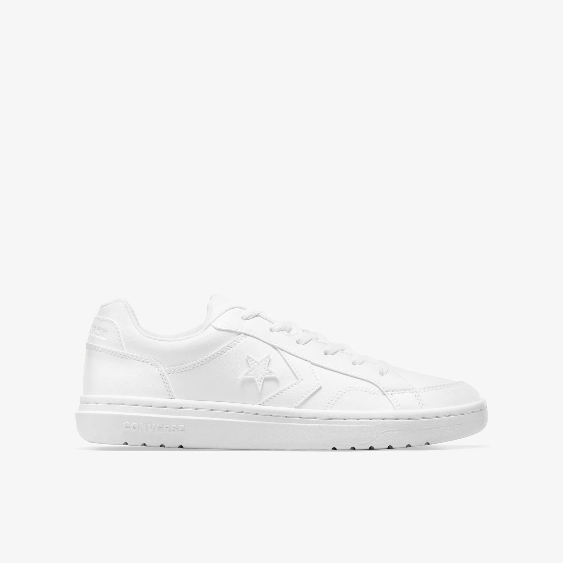 Moderner weißer Sneaker in klarer Seitenansicht, sportlich und bequem mit hochwertigem Material und leichtem Design