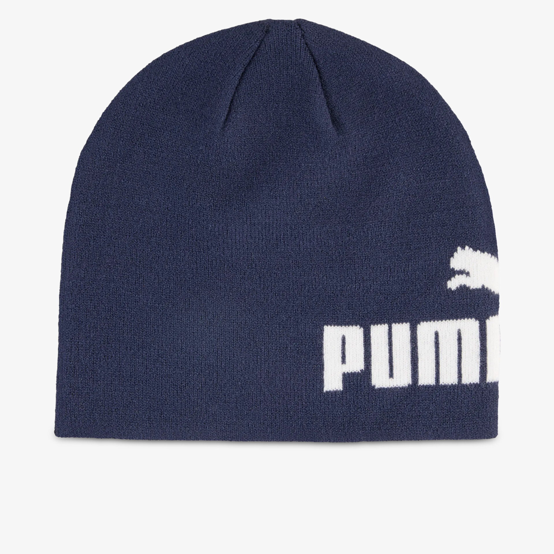 Fein gestrickte, elastische und warme Mütze mit großem Puma Logo für komfortablen Tragekomfort
