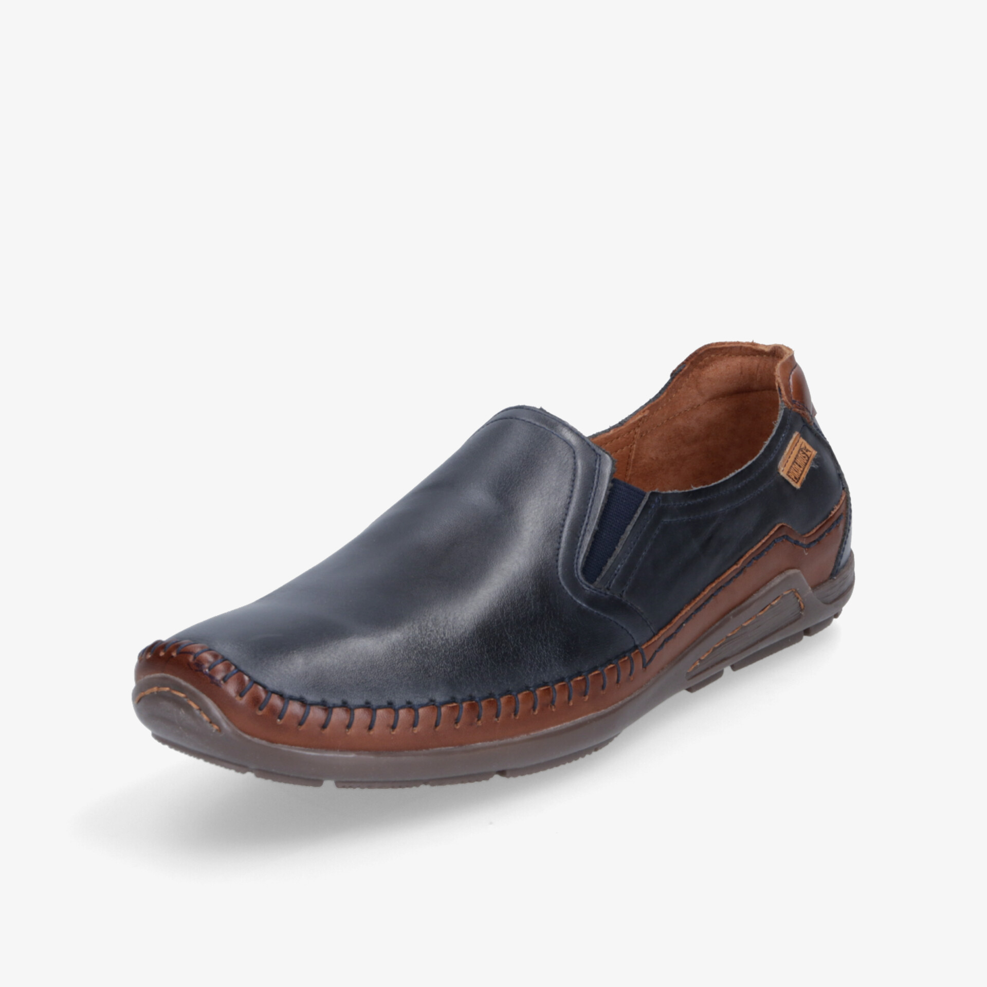 Eleganter schwarzer Slipper mit braunen Akzenten, weichem Leder und elastischen Einsätzen für optimalen Komfort