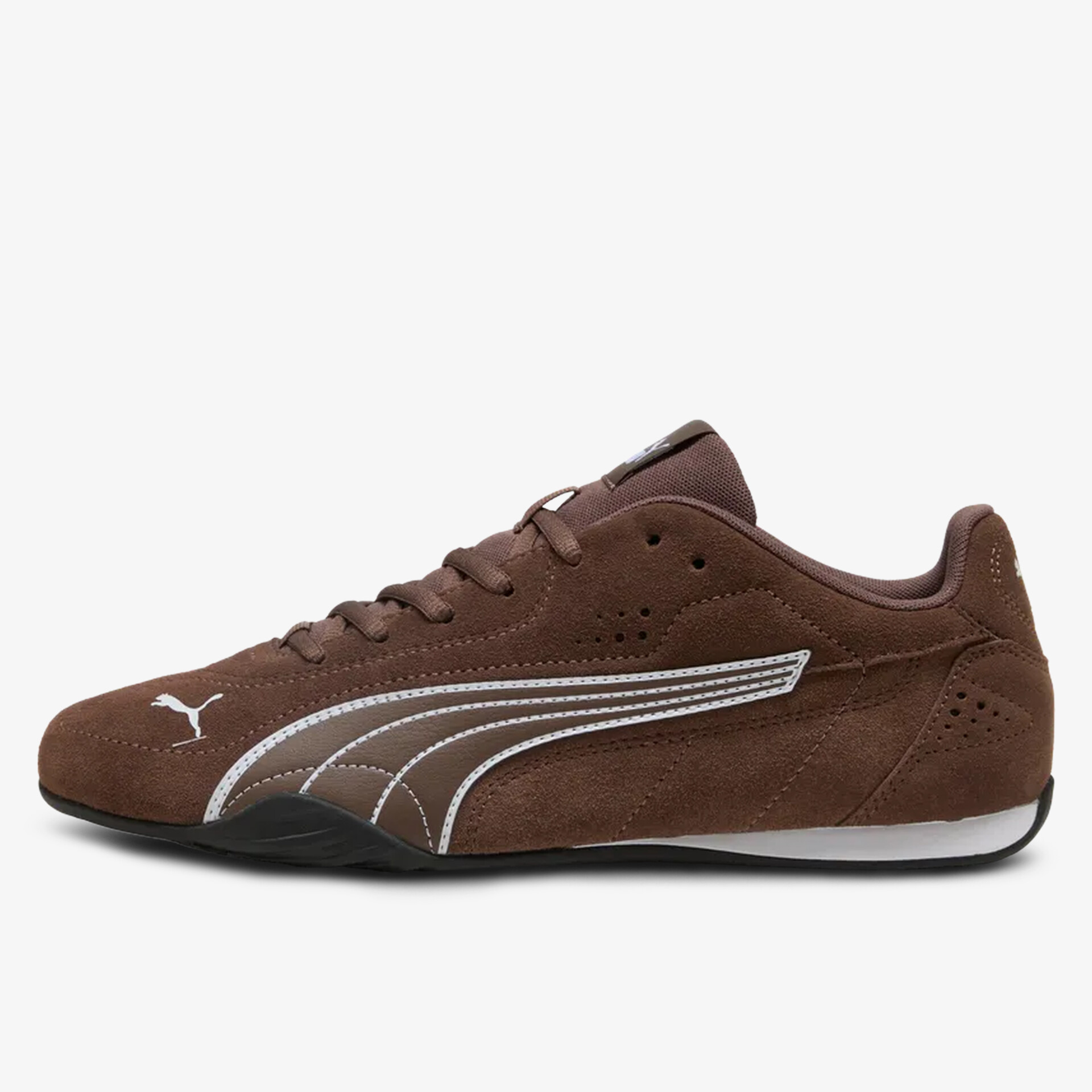 Brauner Puma Sport- und Freizeitschuh aus Wildleder mit flacher Sohle und seitlicher Logo-Applikation