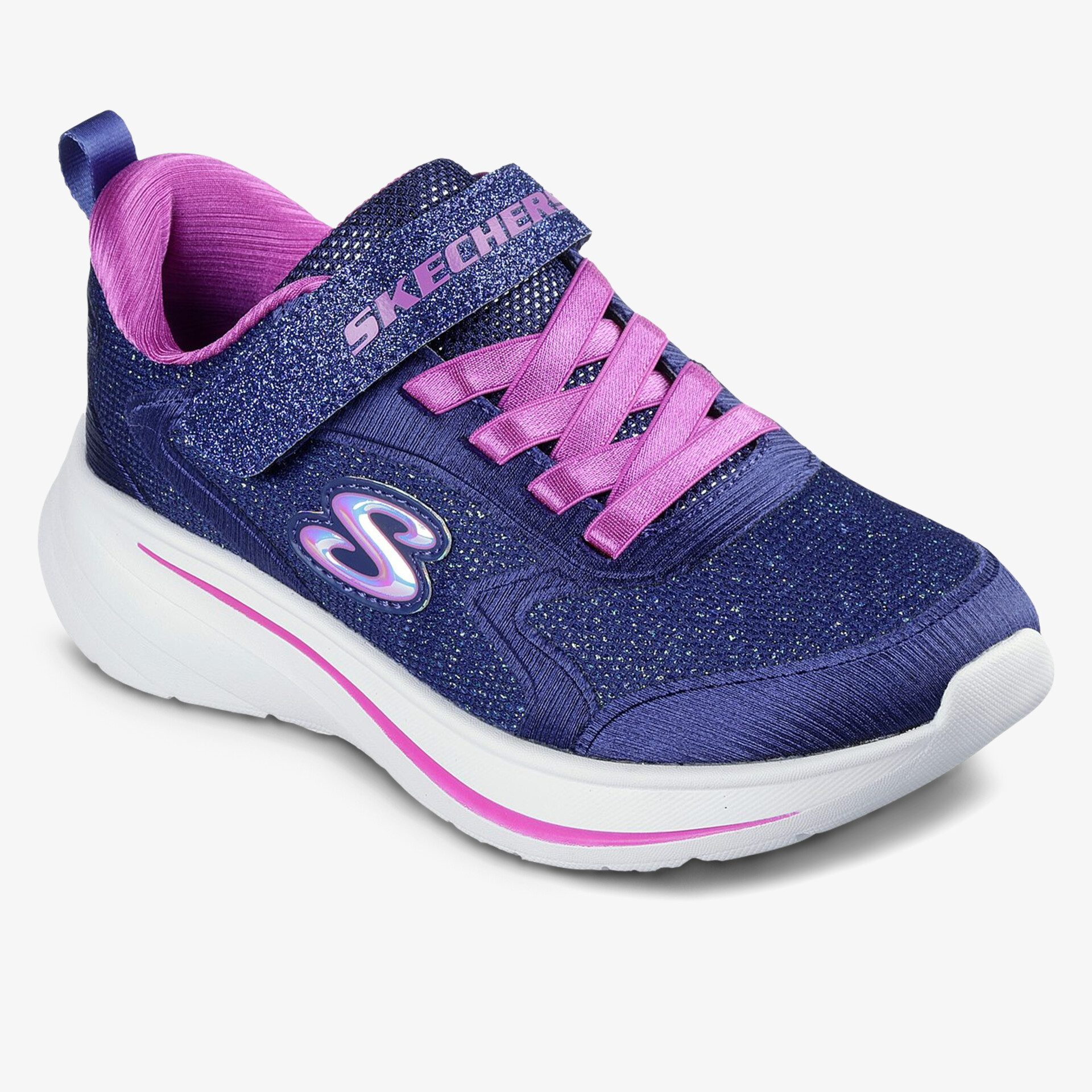 Funktionales Sneaker-Design mit bequemer Passform und stilvollen Details