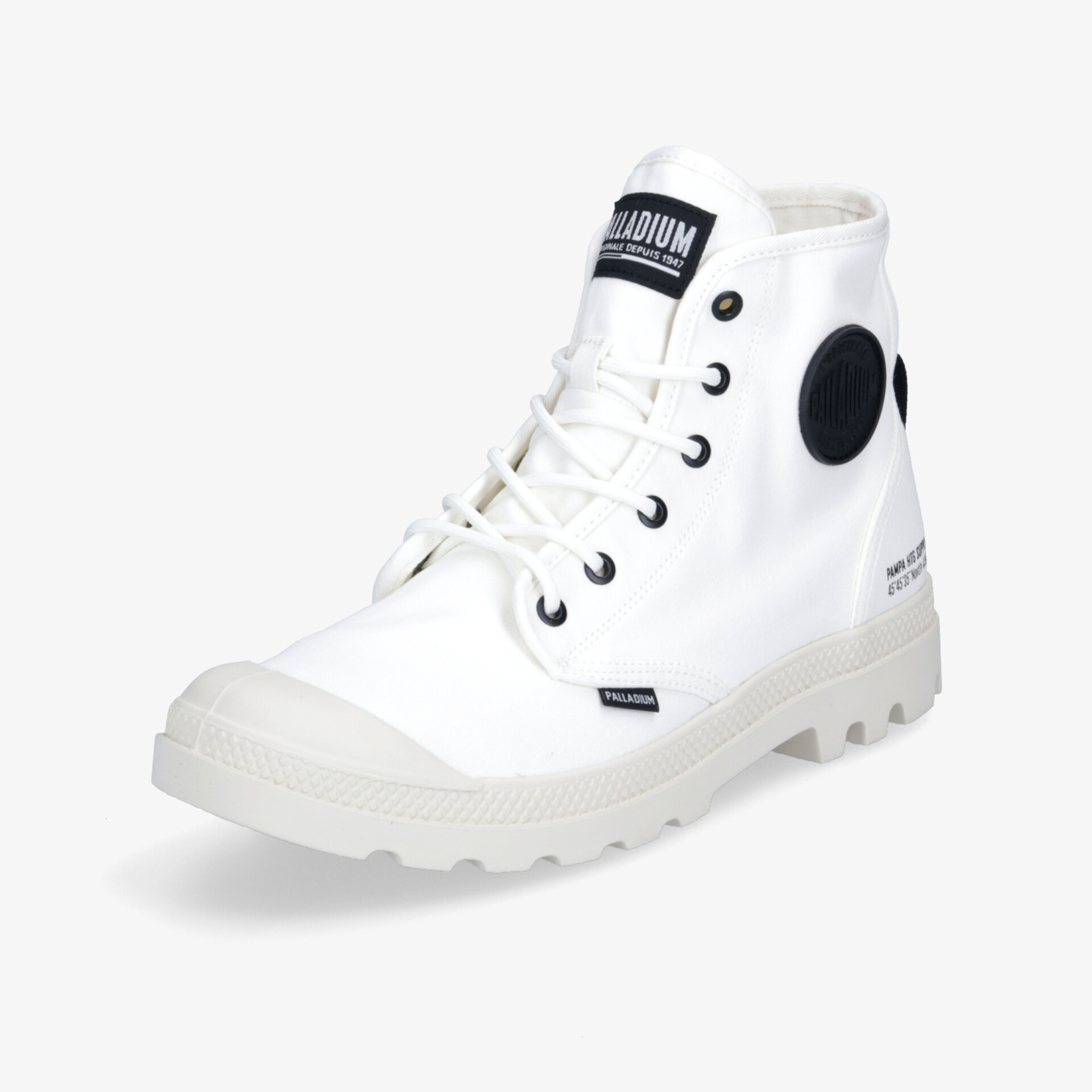 Weißer Sneaker mit hohem Schaft, robuster Sohle und schnürbarem Verschluss, modernes und komfortables Design