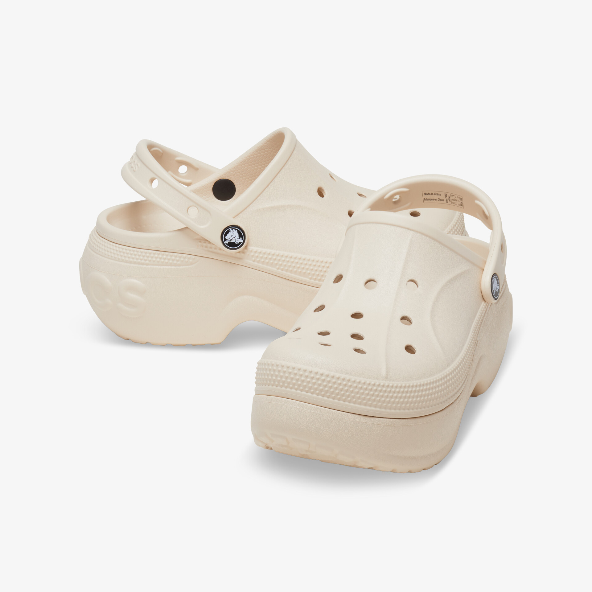 Beige leichte Crocs Sandalen mit atmungsaktiven Löchern, rutschfester Sohle und verstellbarem Fersenriemen