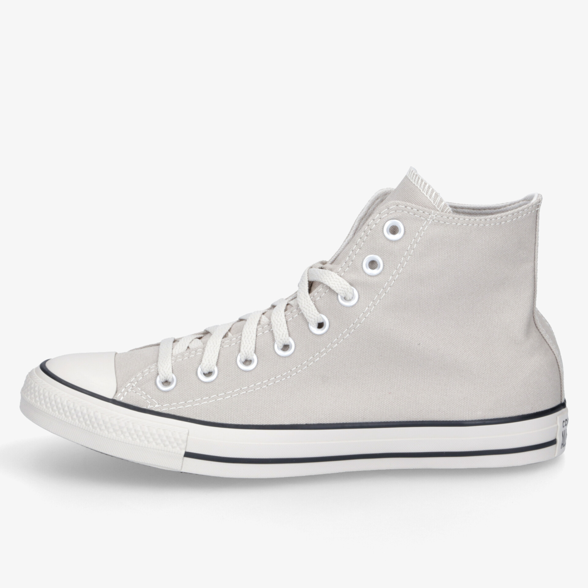 Klassischer weißer Leinenschuh mit hohem Schaft und rutschfester Sohle, ideal für komfortable Alltagslooks.