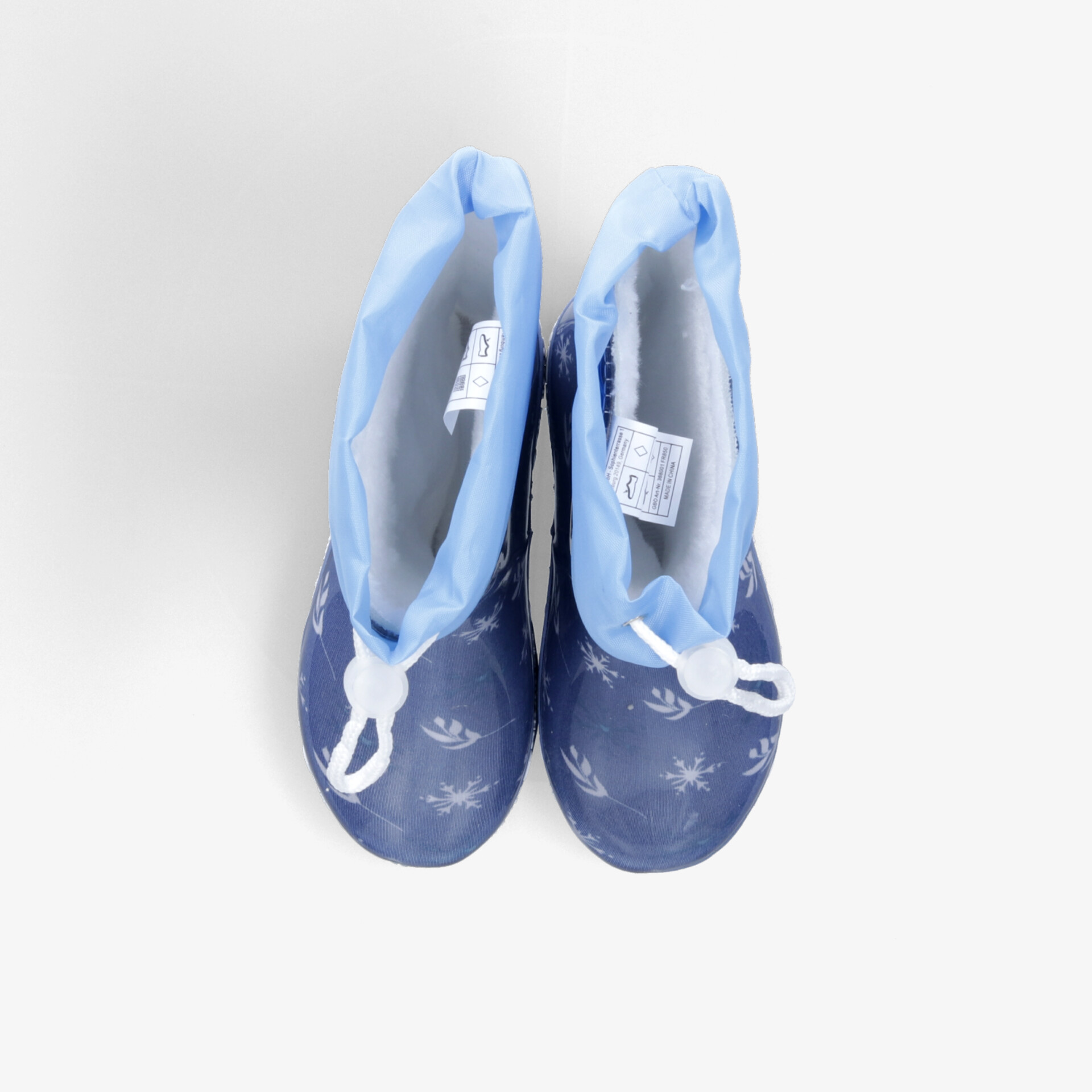 Weiche und bequeme blaue Hausschuhe mit wärmendem Futter und rutschfester Sohle für optimalen Komfort zu Hause