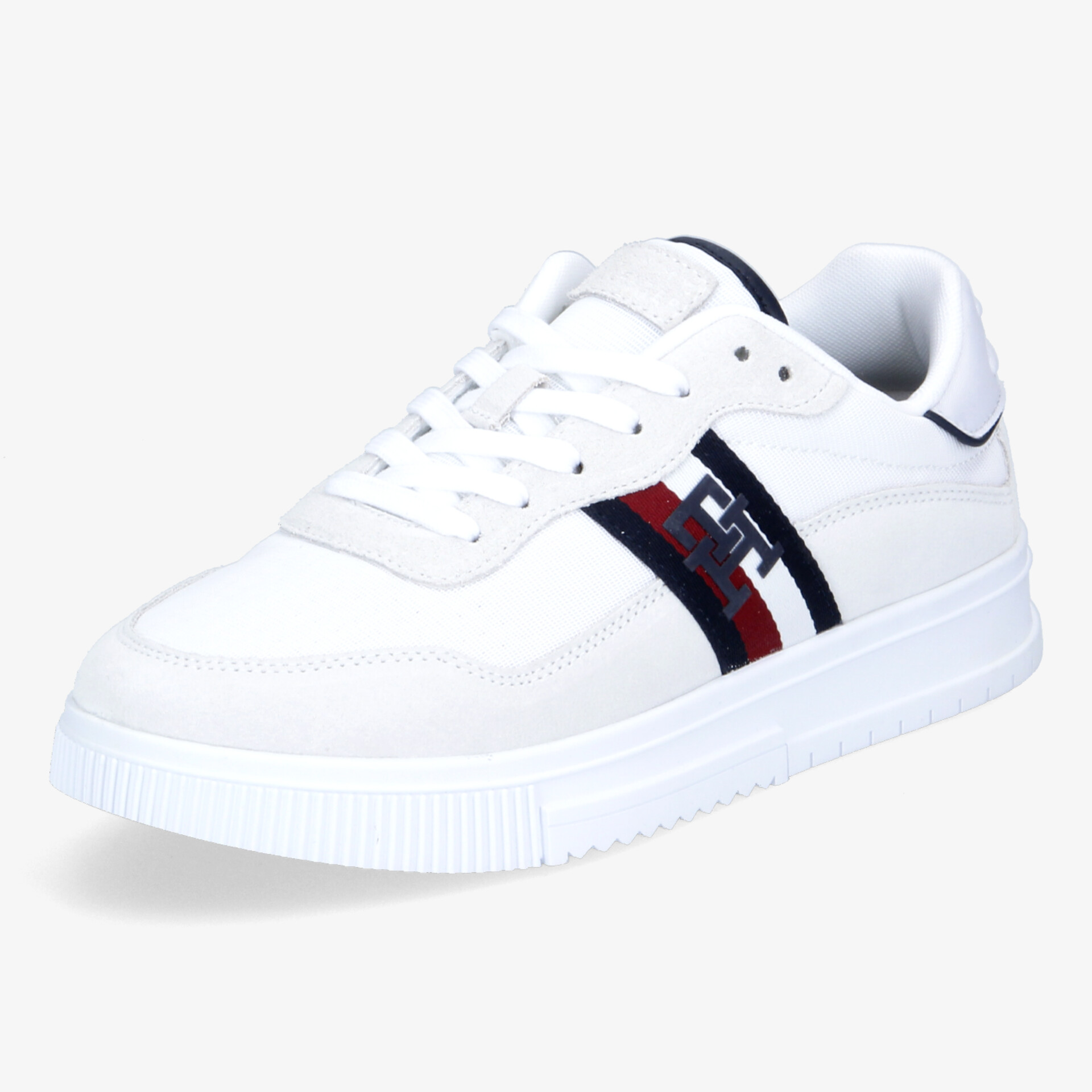 Eleganter weißer Sneaker mit kontrastierenden Streifen und komfortabler Gummisohle für vielseitigen Stil.