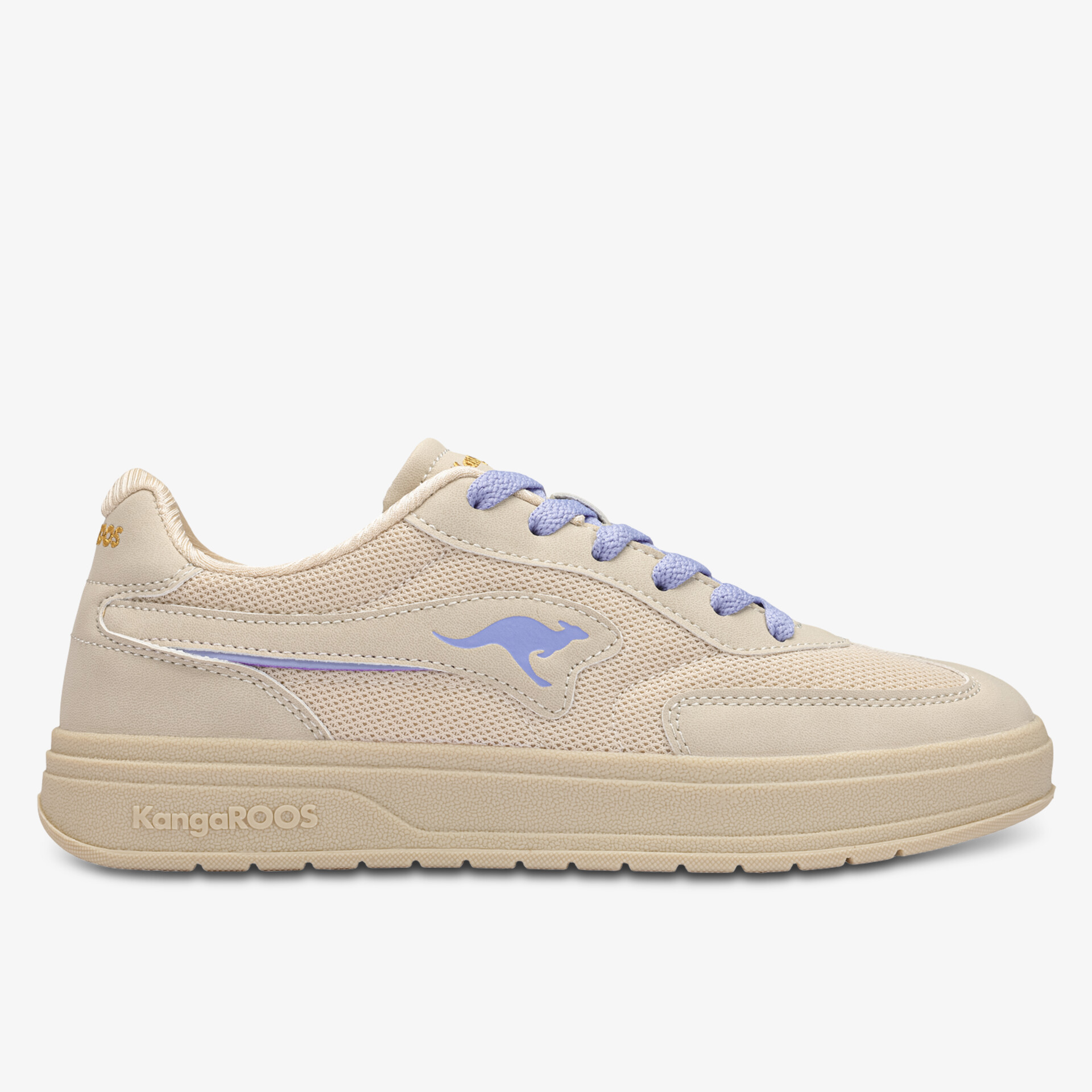 Bequemer Sneaker mit atmungsaktivem Material und rutschfester Sohle in neutraler Farbe