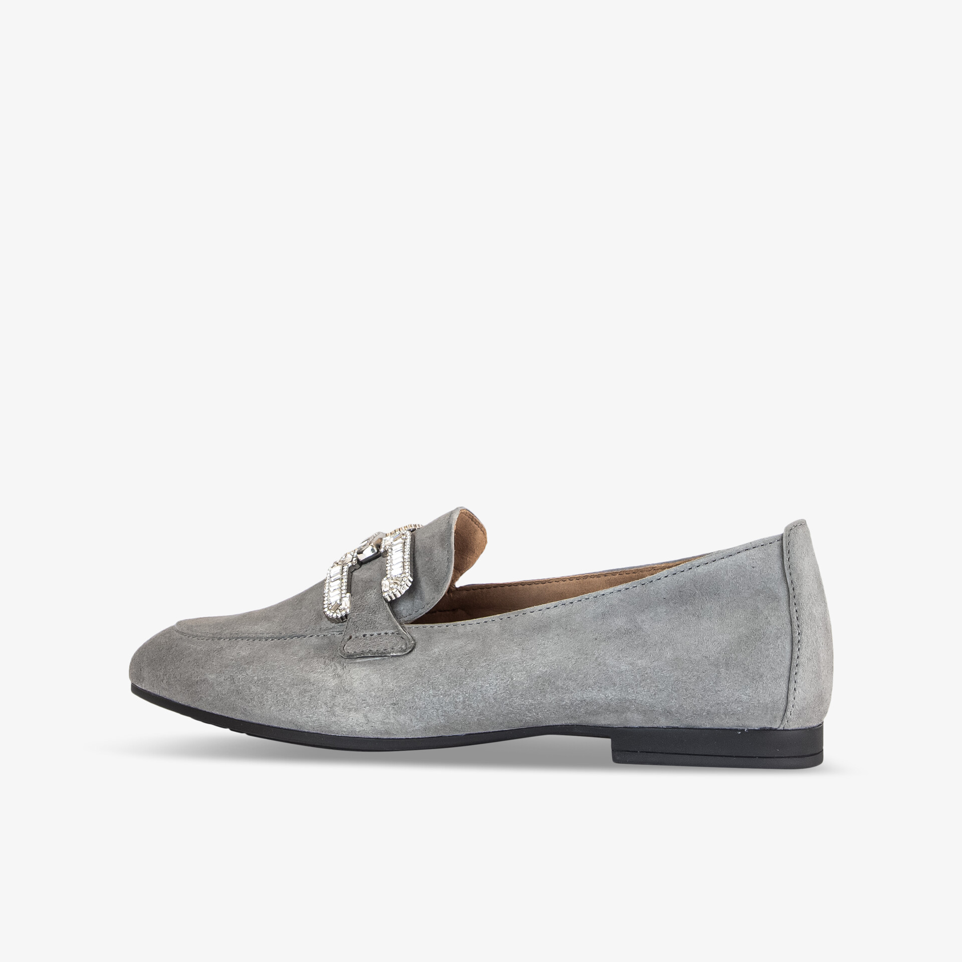 Eleganter grauer Loafer mit stilvollen Details und rutschfester Sohle für maximalen Komfort und zeitlosen Stil.