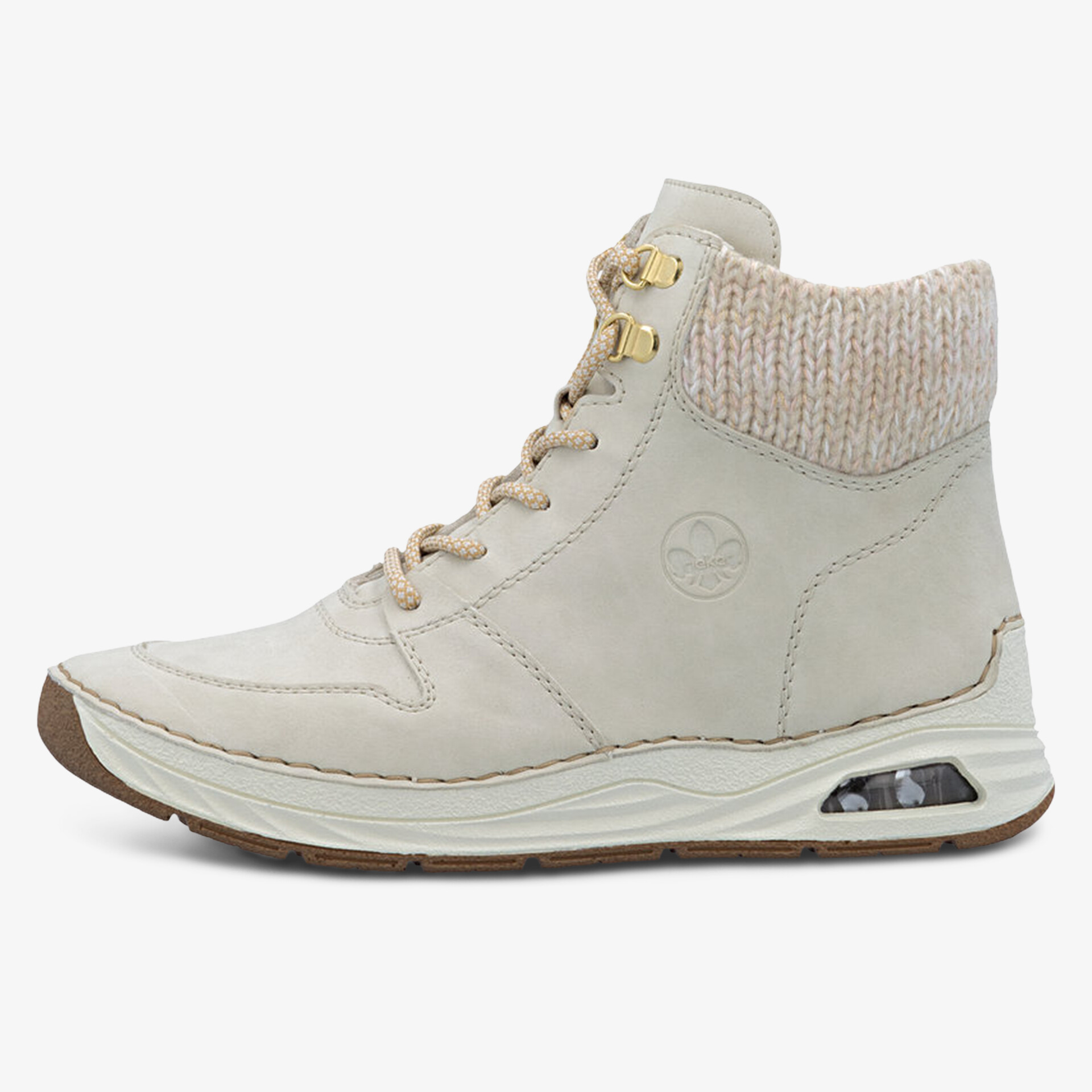 Bequemer Sneaker mit gepolstertem Knöchelbereich und rutschfester Sohle, ideal für ganztägigen Komfort