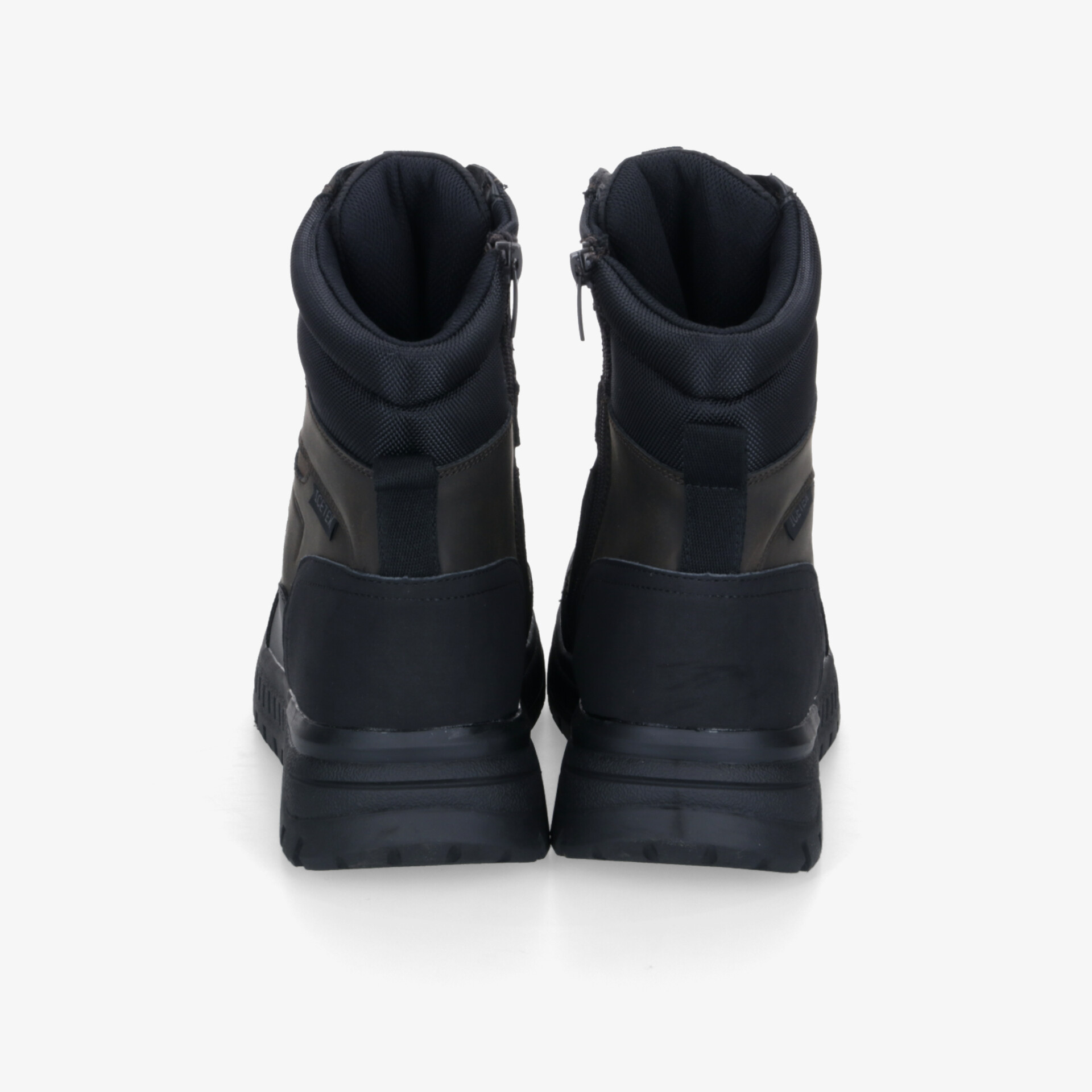 Schwarze robuste wasserdichte Stiefel mit gepolstertem Schaft und stabiler Sohle Rückansicht