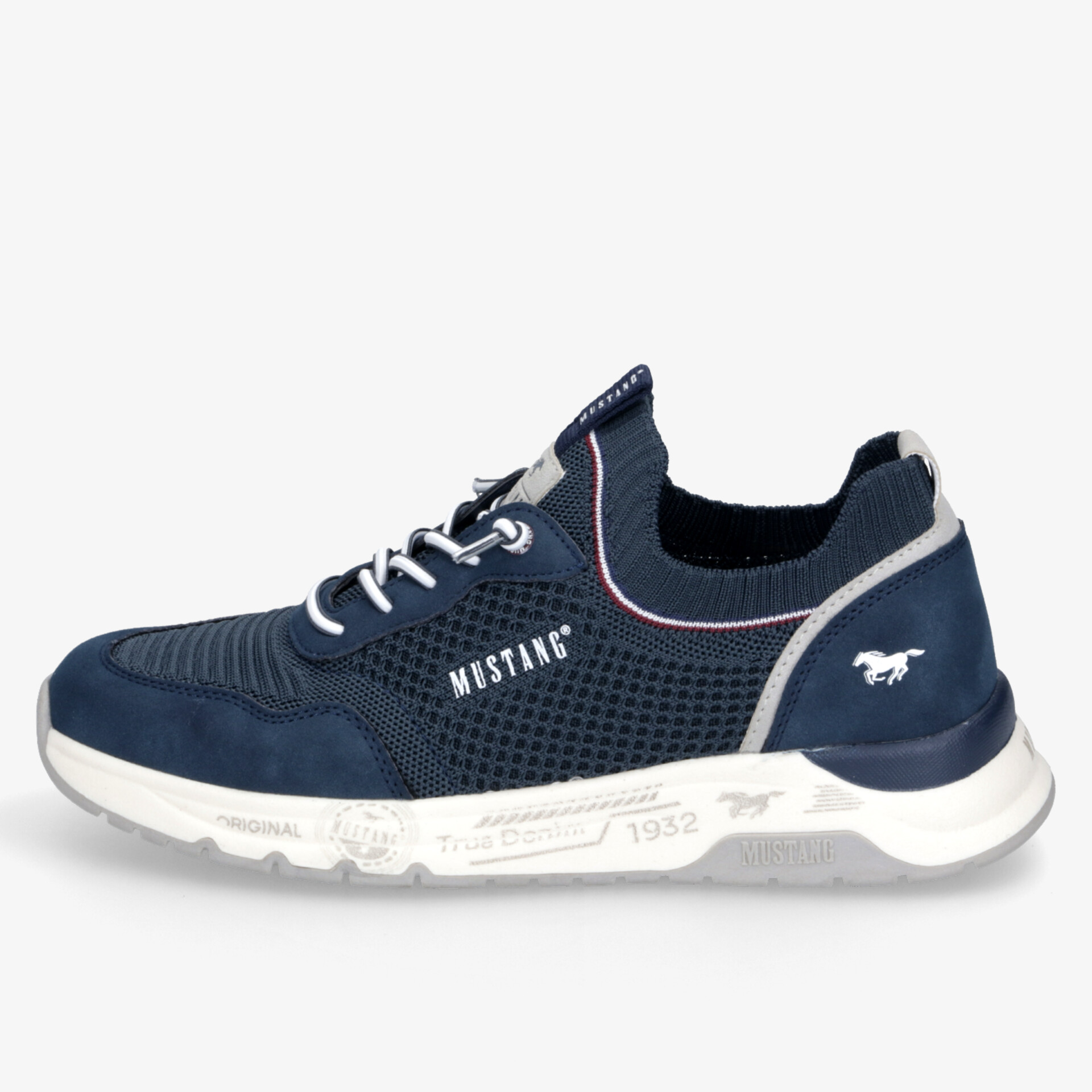 Moderner Sneaker mit atmungsaktivem Material und leichter, flexibler Sohle für hohen Tragekomfort