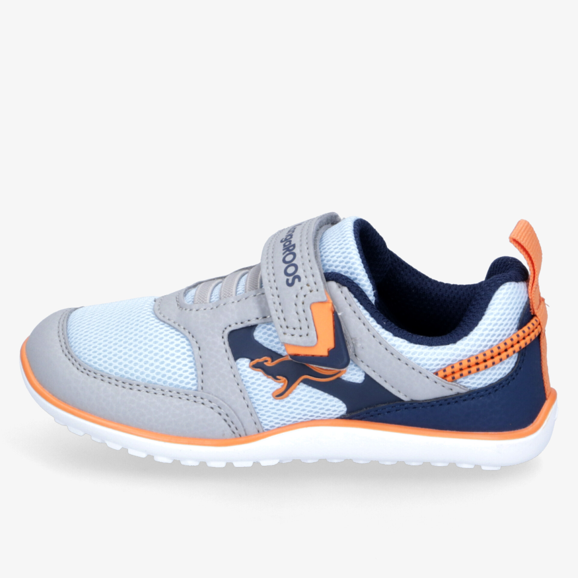 Leichter und atmungsaktiver Sportschuh mit rutschfester Sohle, flexiblem Material und bequemem Sitz für vielseitigen Komfort