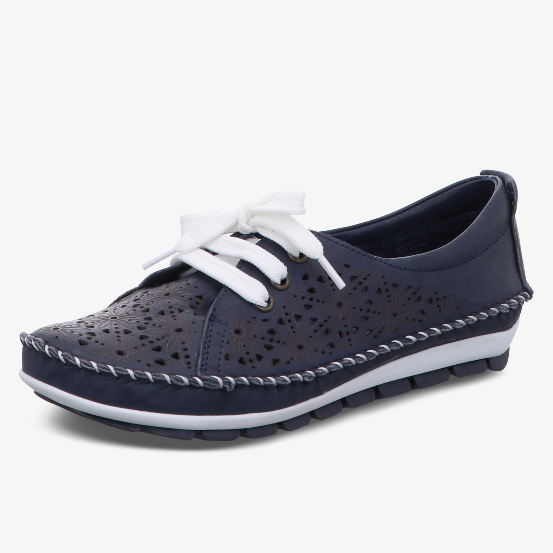 Bequemer Schnürschuh mit robuster Sohle und modischem Design.