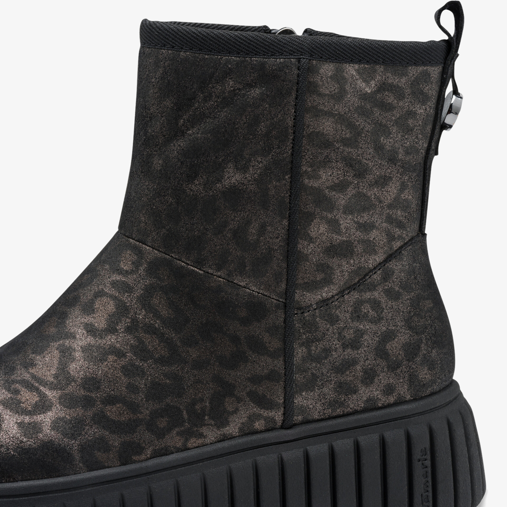 Schwarzer Stiefelette mit Leo-Print, Plateau-Sohle und seitlichem Reißverschluss für stylischen Komfort