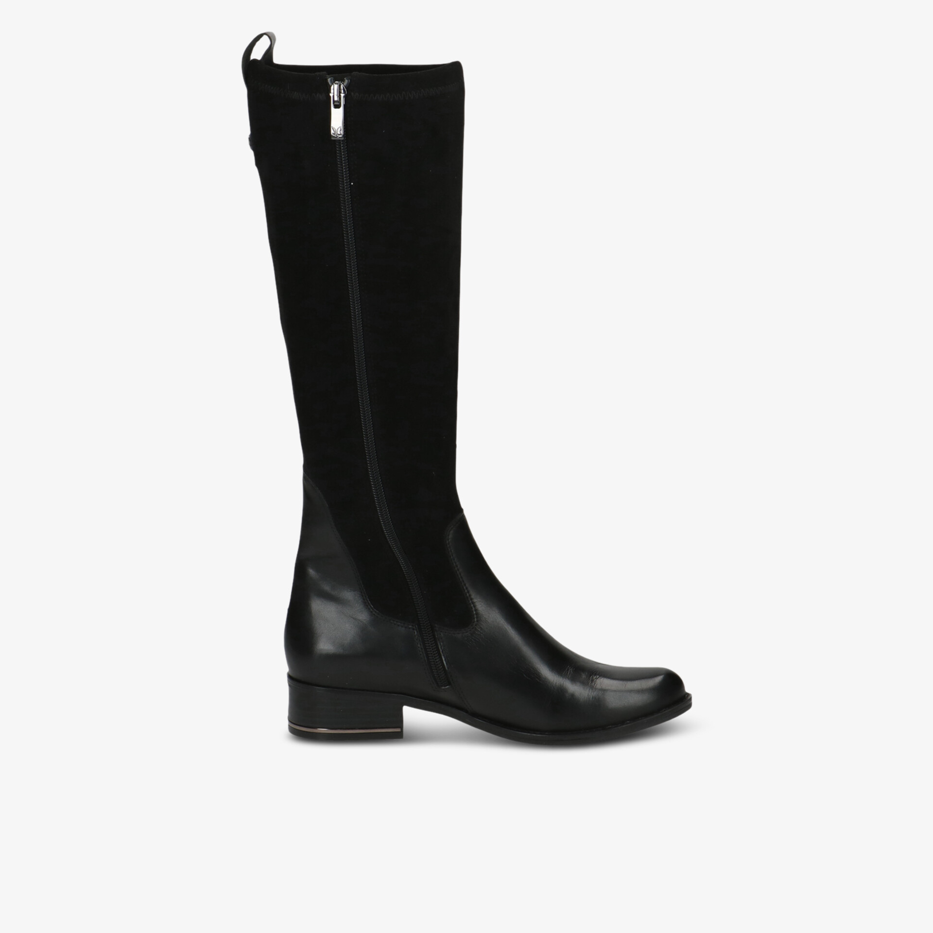 Eleganter schwarzer hoher Stiefel aus Leder mit seitlichem Reißverschluss und flachem Absatz