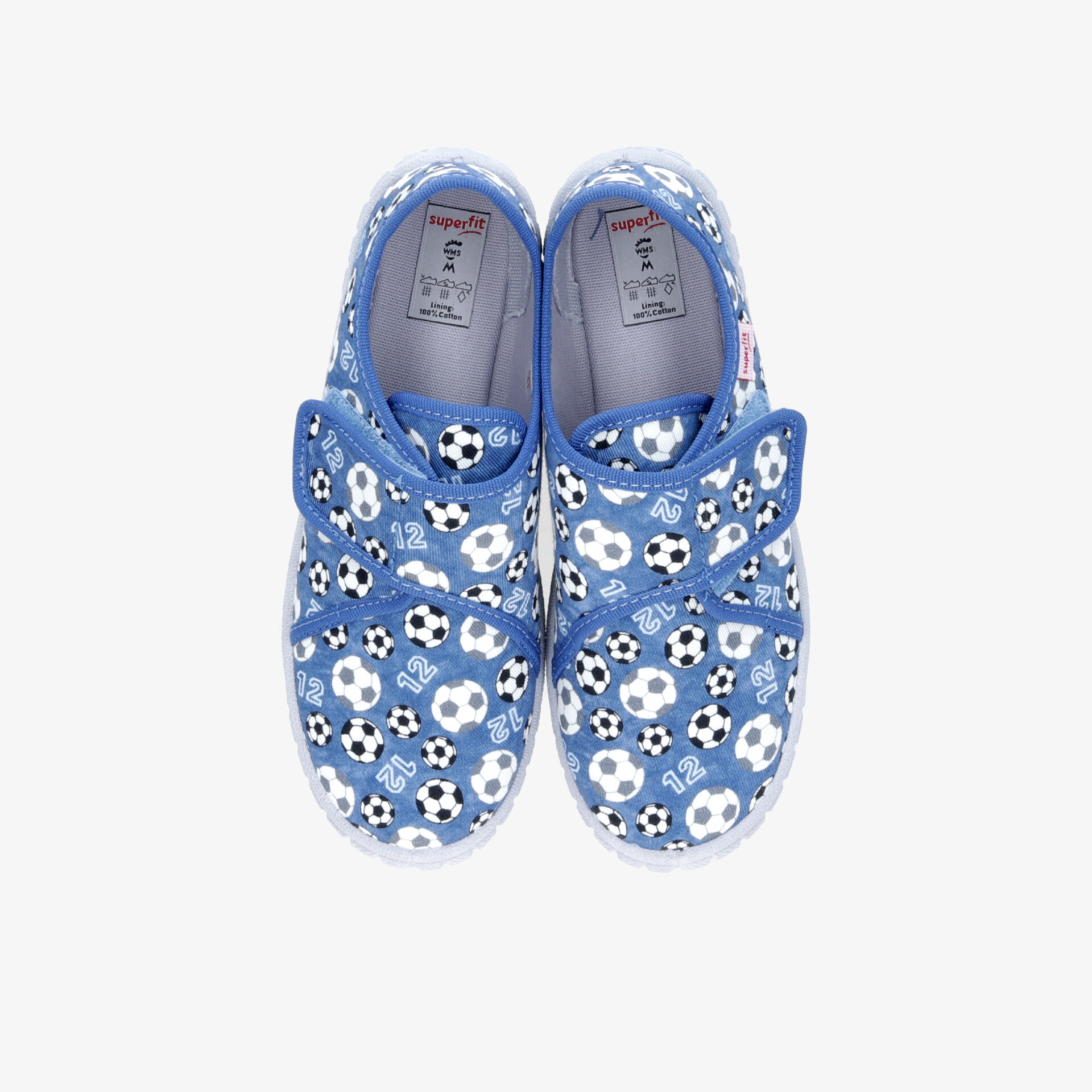 Bequeme blaue Hausschuhe mit weißem Fußballmuster, Klettverschluss und rutschfester Sohle, perfekt für zuhause