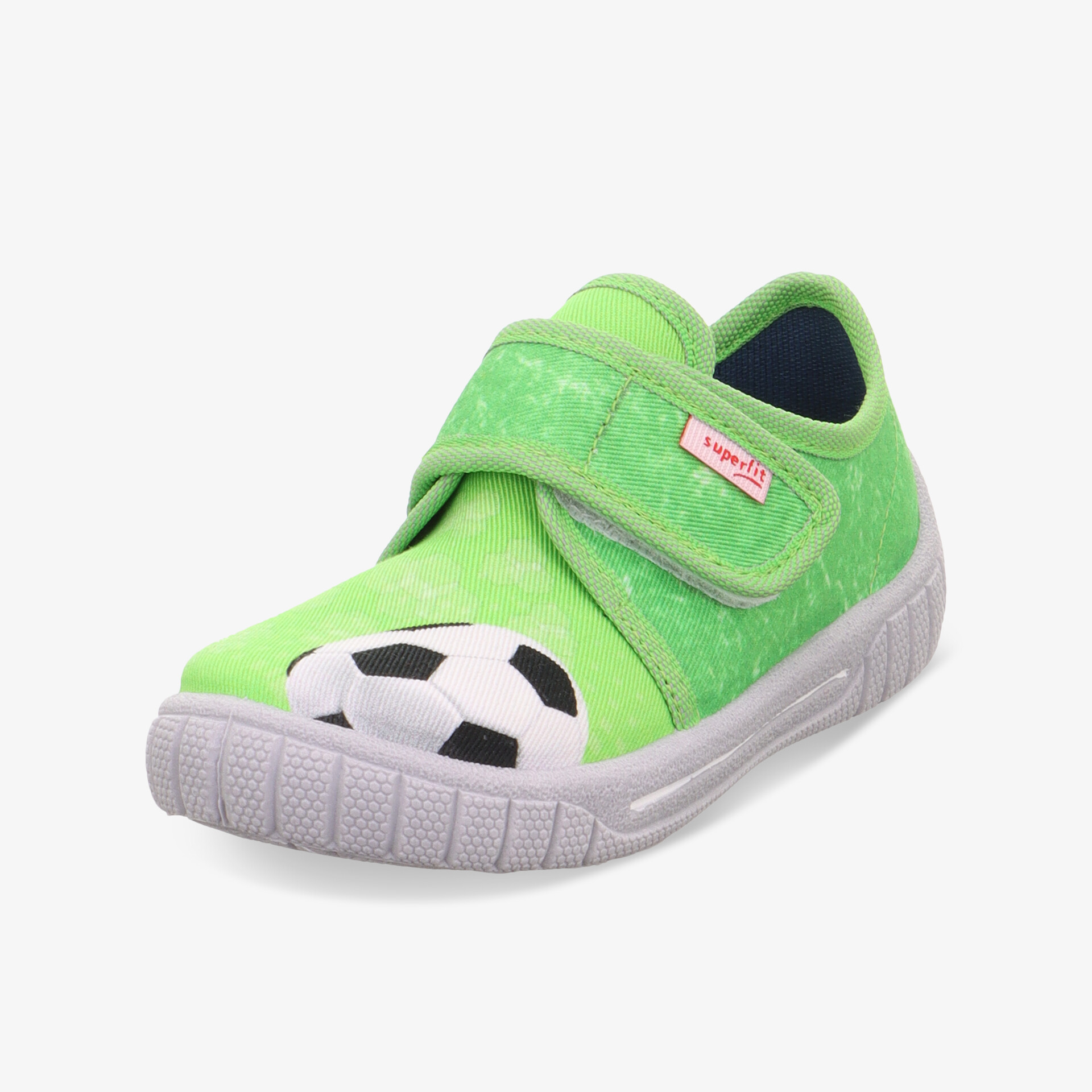 Grüner Kinderschuh mit Fußballmotiv und praktischem Klettverschluss für bequemen und flexiblen Tragekomfort