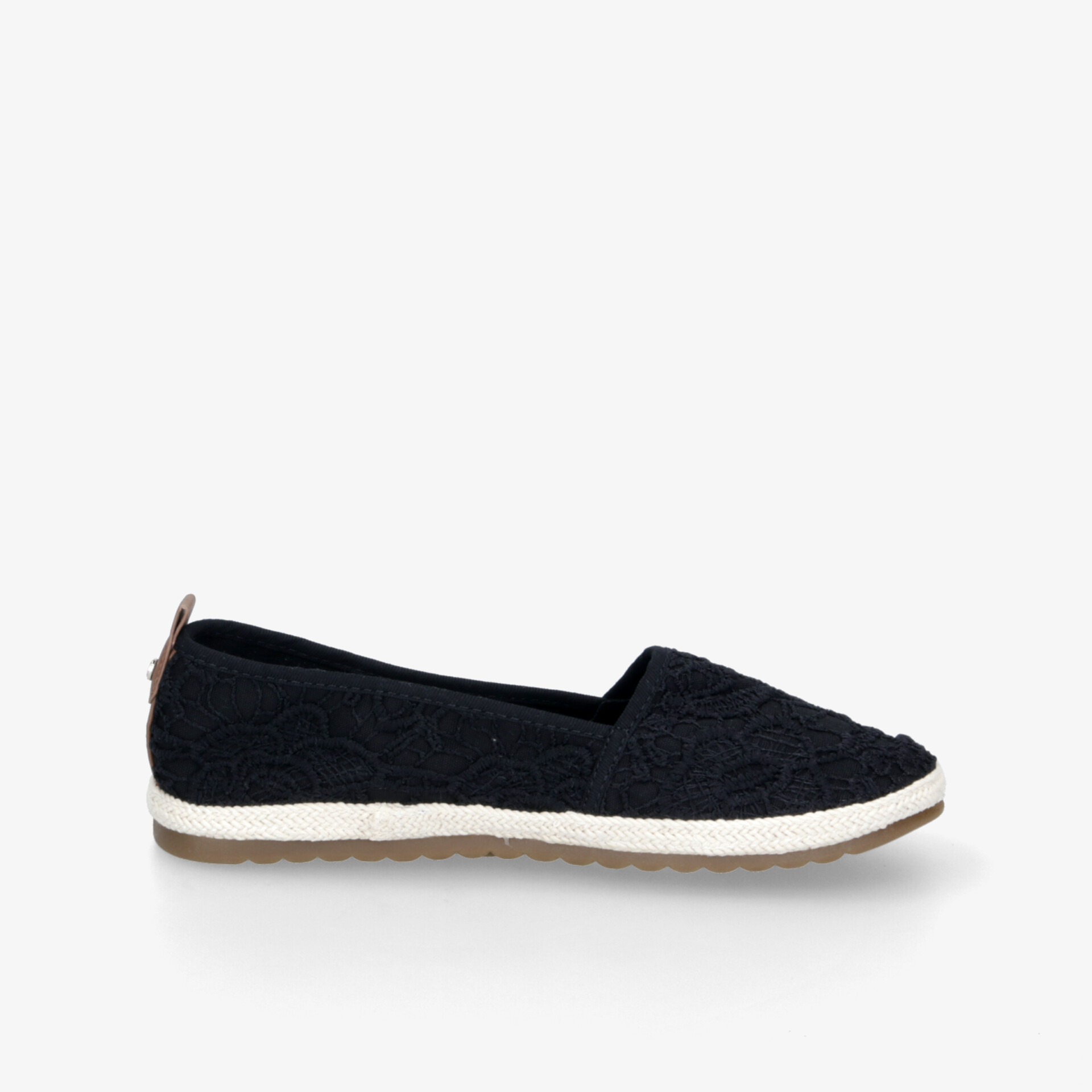 Leichter, atmungsaktiver Schuh mit flexibler, rutschfester Sohle und bequemer Passform in klarer Seitenansicht