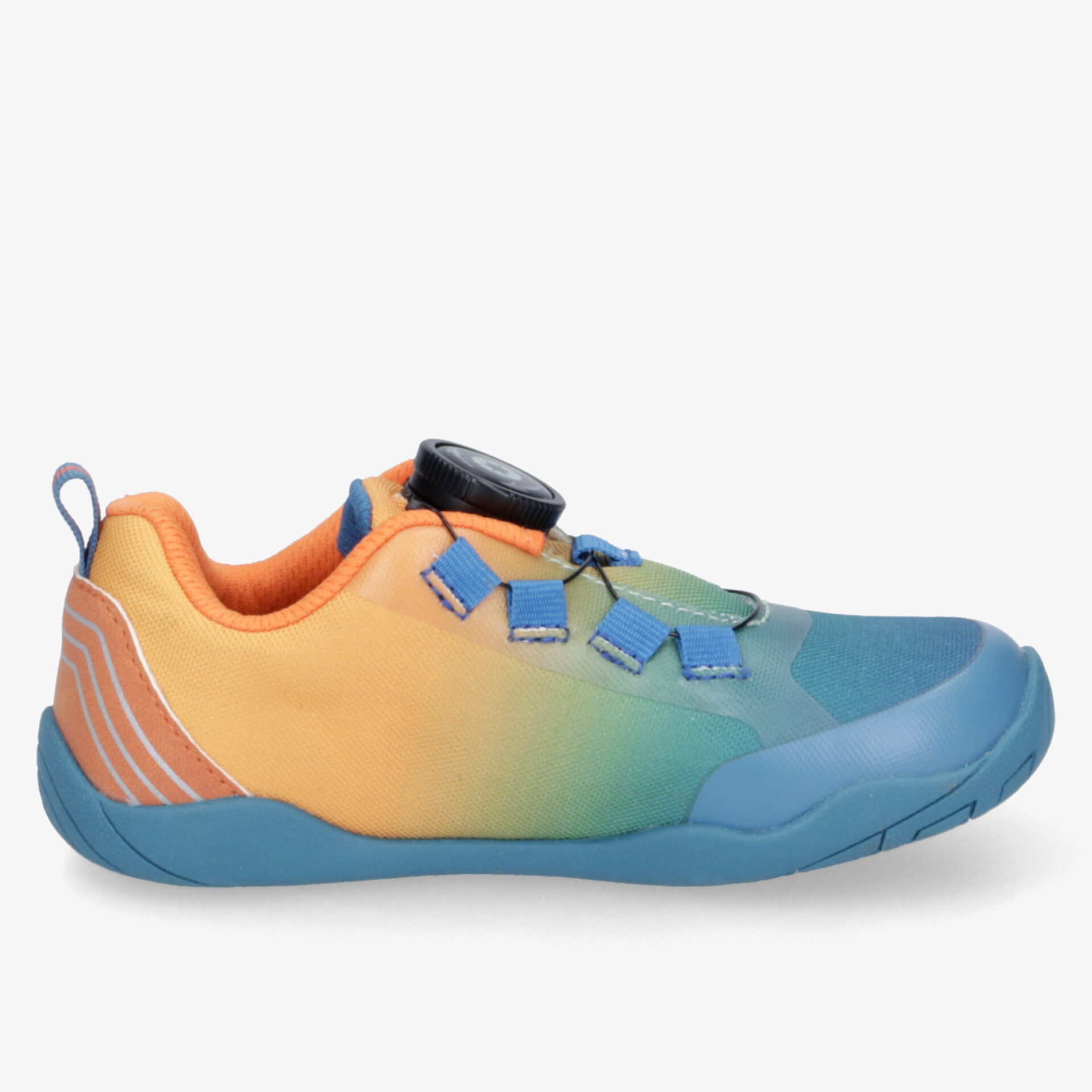 Bequemer, farbenfroher Sportschuh mit innovativem Verschluss und leichtem Tragekomfort für vielseitige Verwendung.