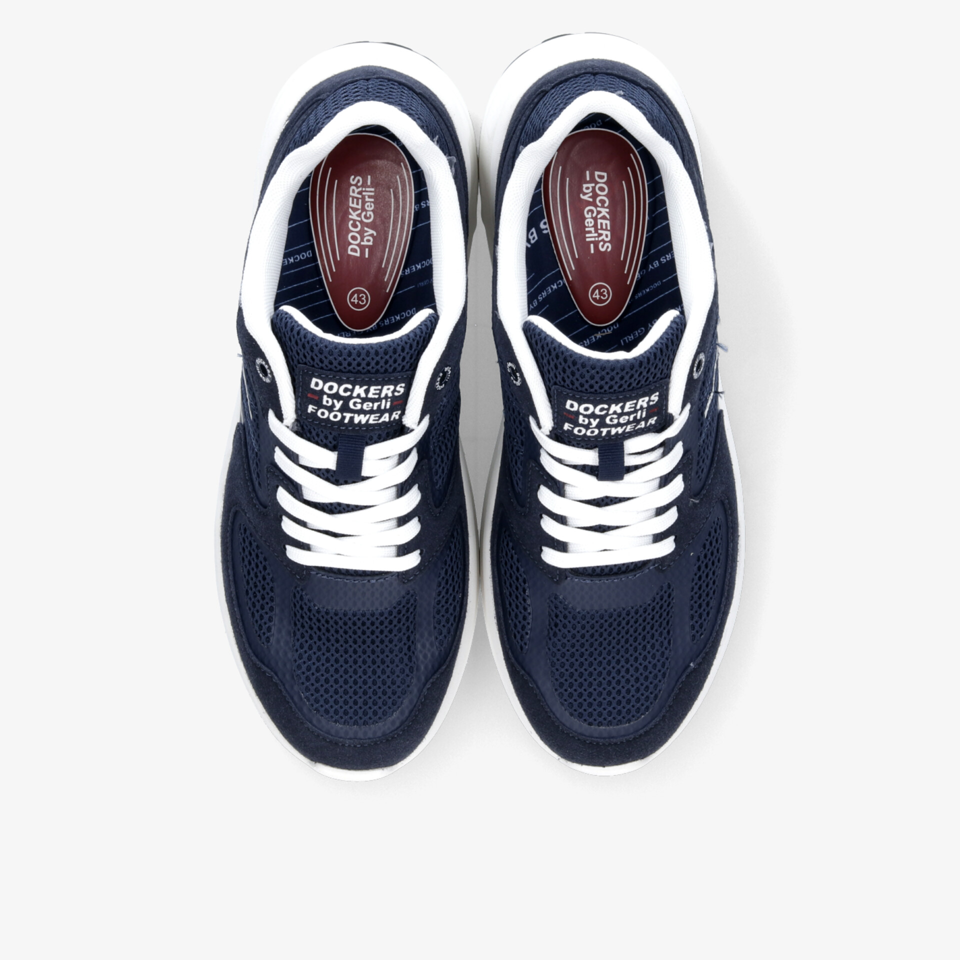 Bequemes und langlebiges Paar Sneaker mit atmungsaktivem Material und gepolstertem Schuhkragen, ideal für sportliche Aktivitäten