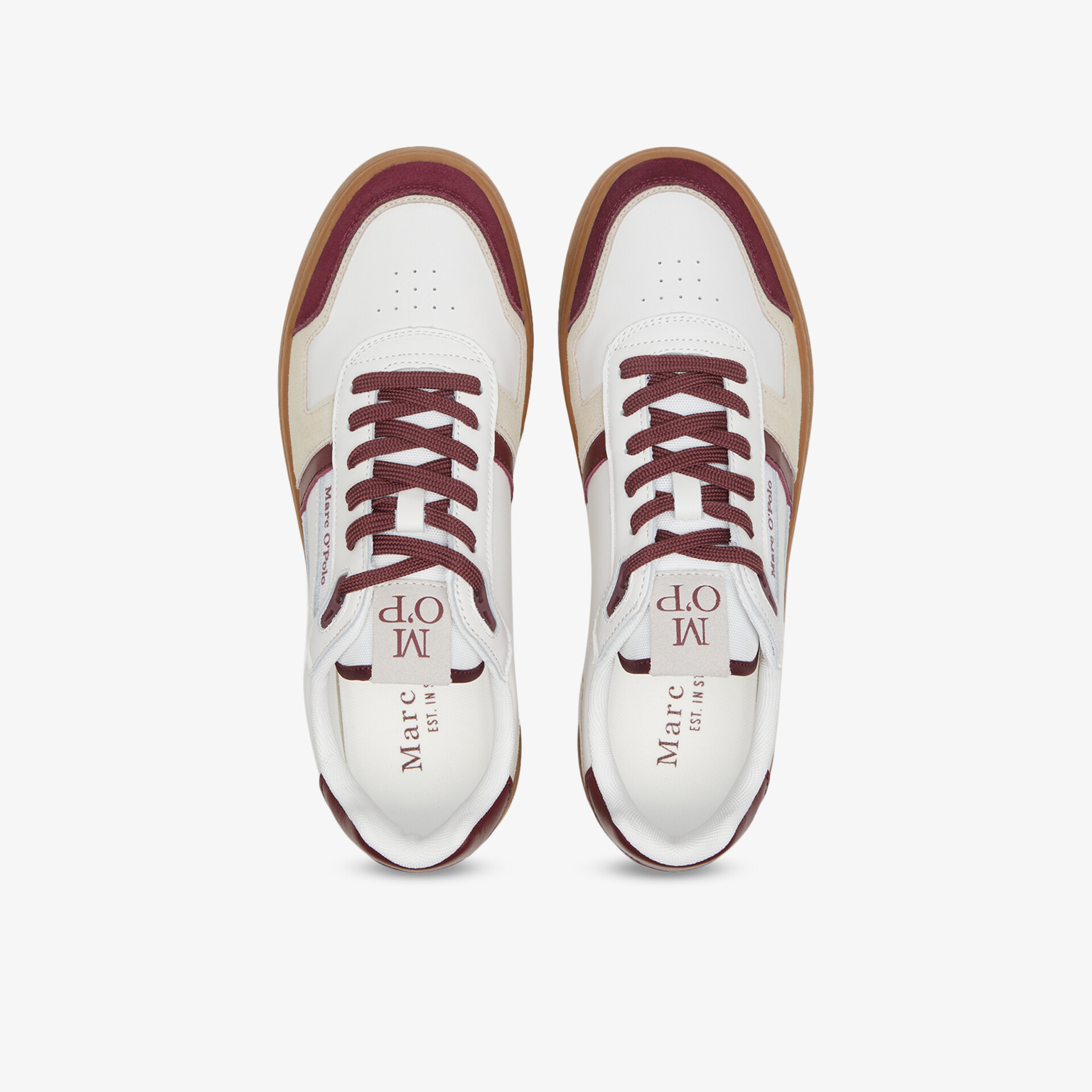 Trendige weiße Sneaker mit bordeauxroten Akzenten und rutschfester Sohle für vielseitigen Tragekomfort.