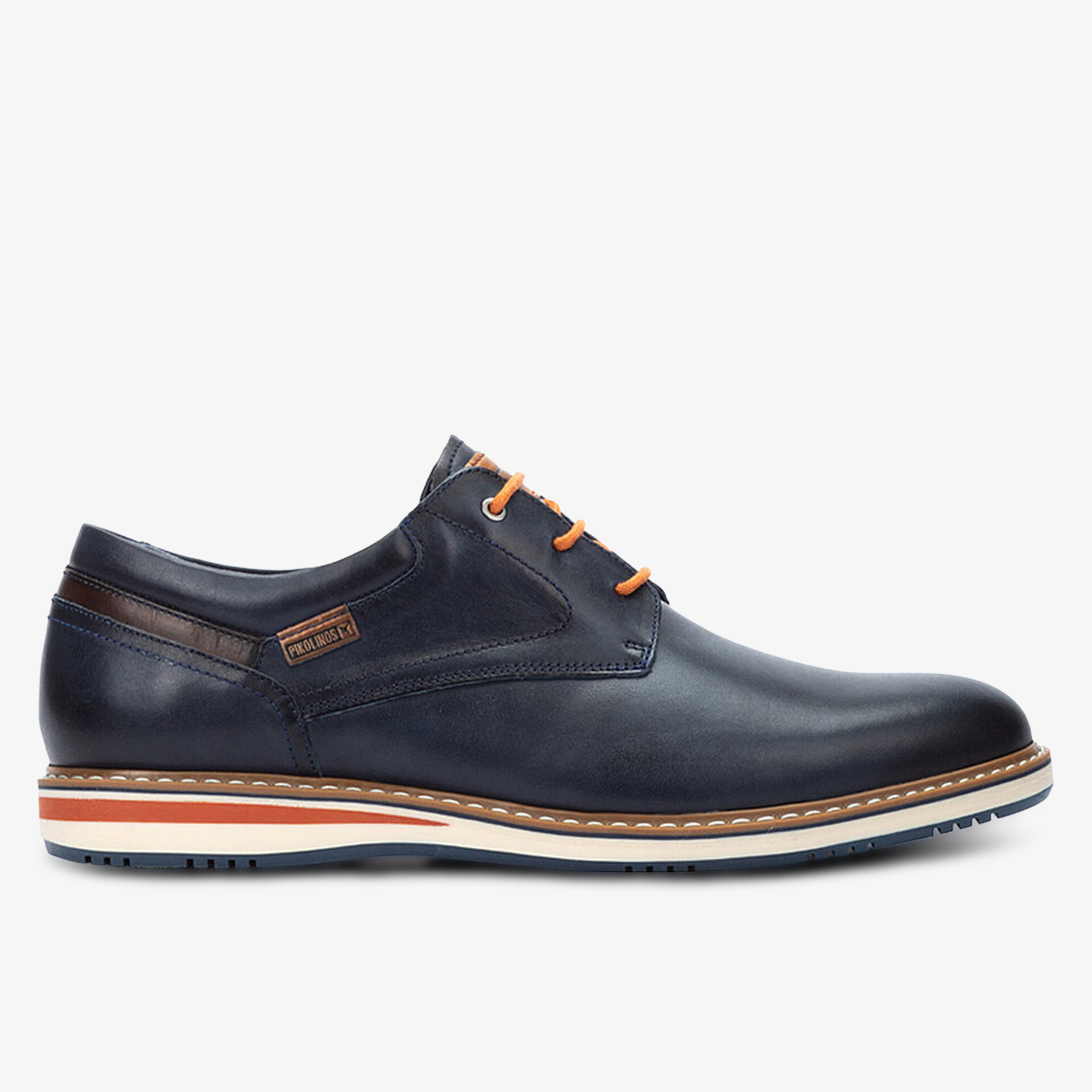 seitlich abgebildeter klassischer Lederschuh mit bequemer Sohle und elegantem Design
