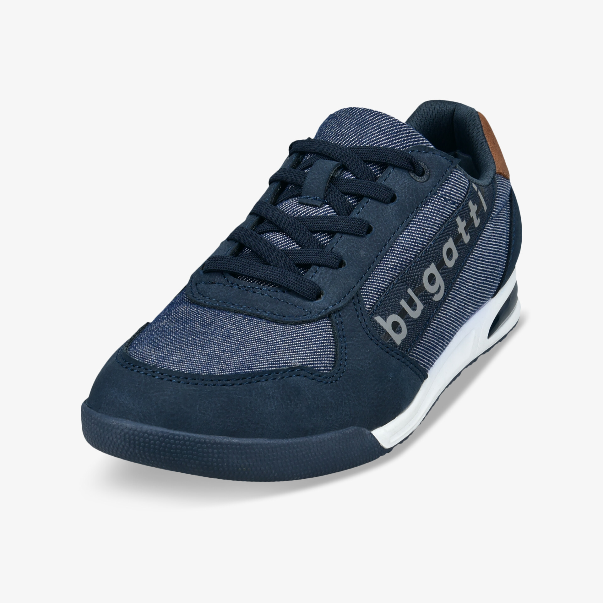 Sportlicher Sneaker in dunklem Blau mit robuster Sohle und komfortablem Design für optimalen Halt