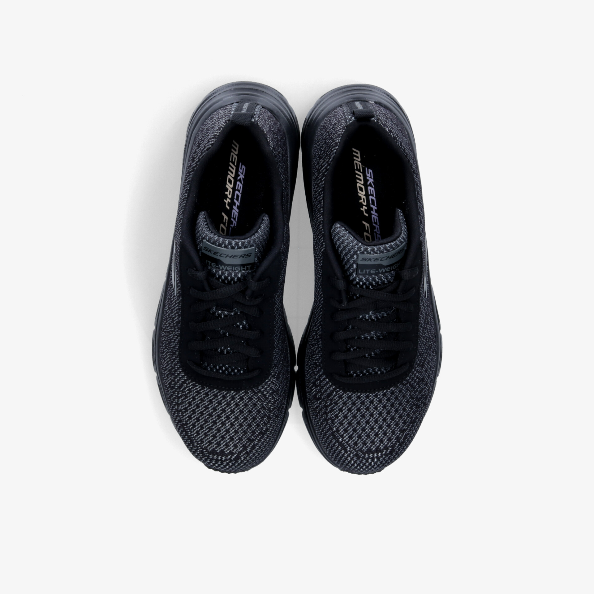 Sportliche, leichte und atmungsaktive Schuhe mit schnürbaren Verschluss und flexibler, langlebiger Sohle, von oben