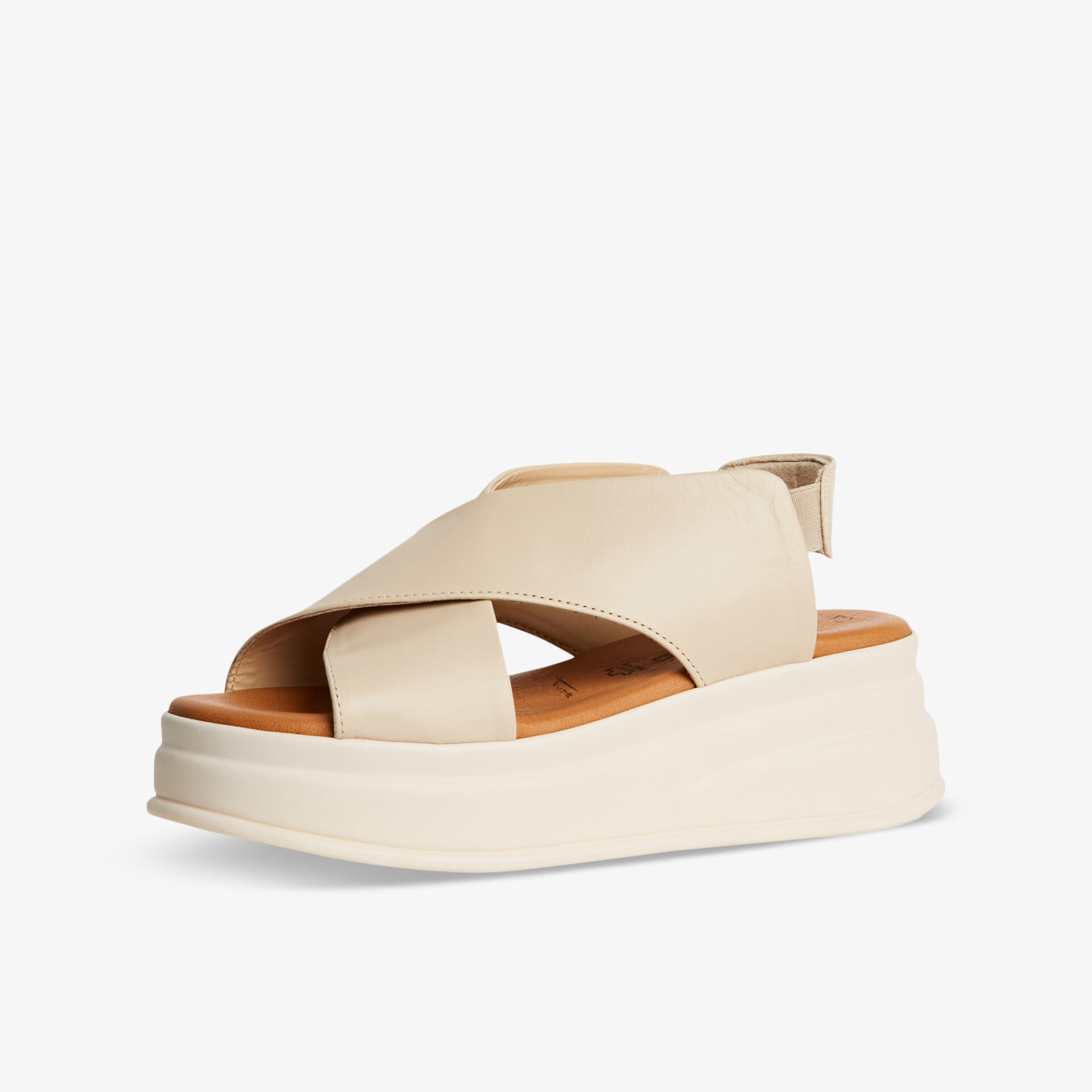 Bequeme cremefarbene Plateau-Sandale mit weicher Polsterung und rutschfester robuster Sohle für hohen Tragekomfort