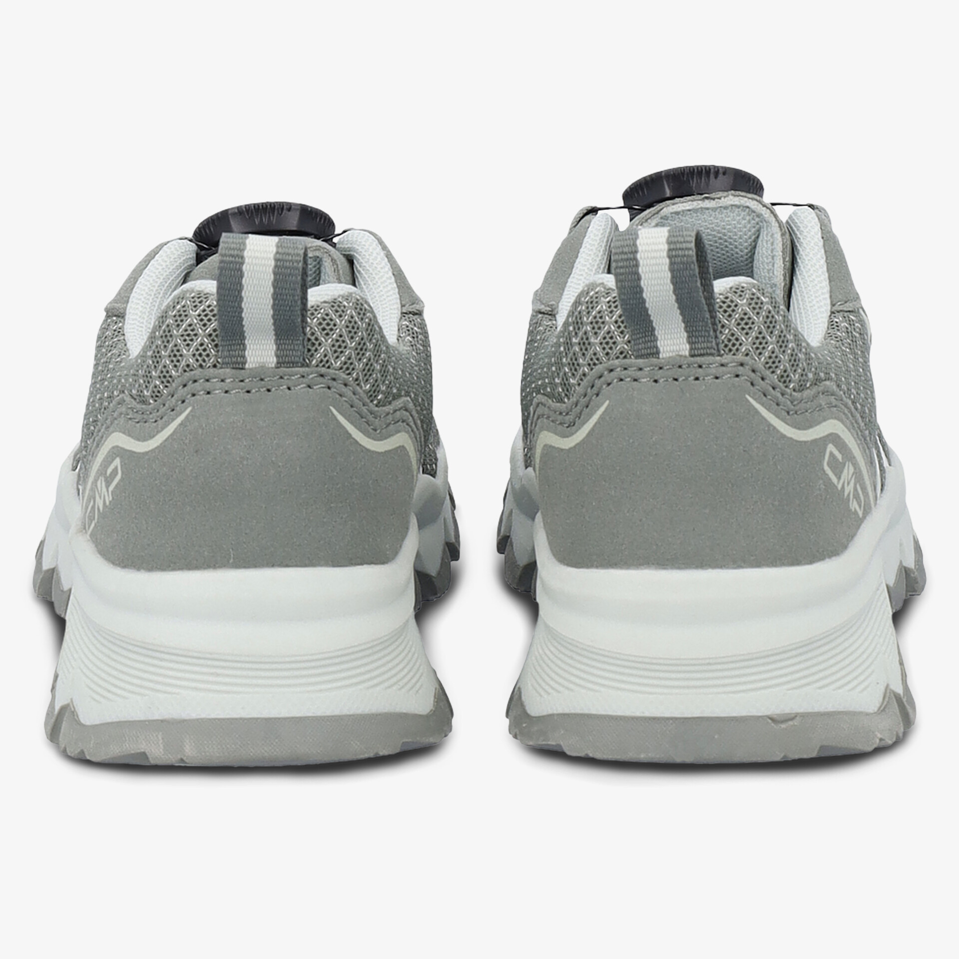 Bequeme graue Schuhe mit gepolsterter Sohle und atmungsaktivem Material für optimalen Tragekomfort.